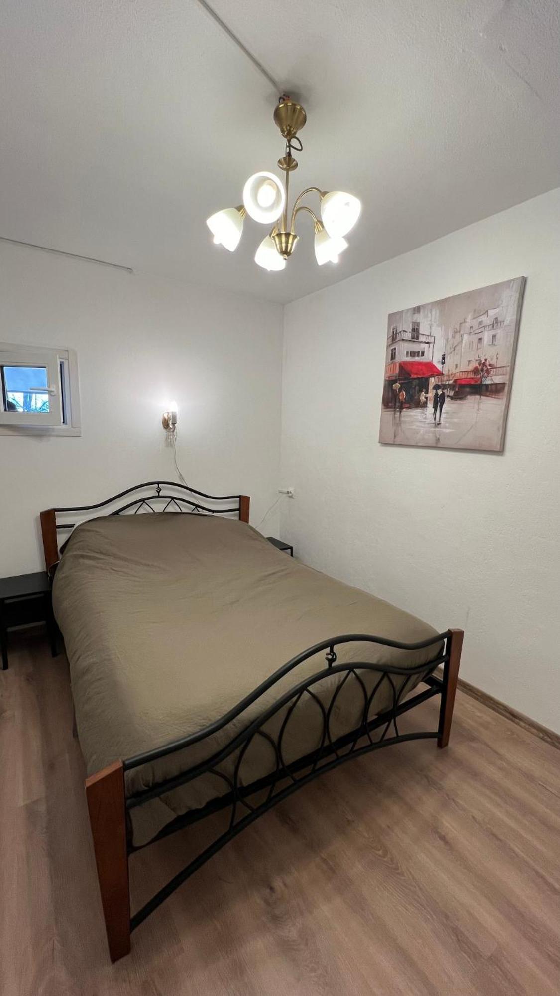 Your Cozy Family-friendly Flat In Vibrant *