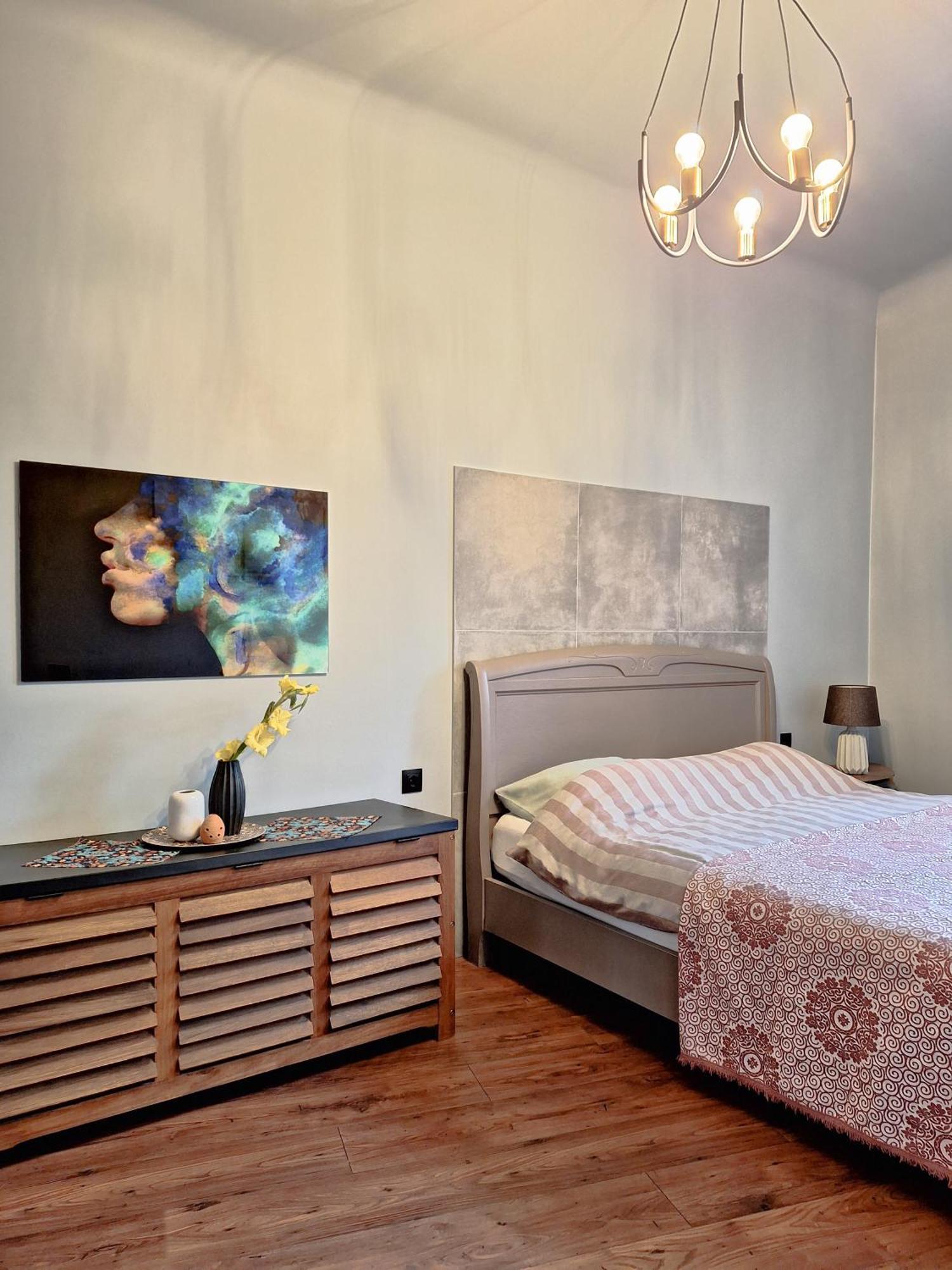 Silti, Atjaunoti Dzivokli Tuvu Centram - 1st Floor Apartment Riga