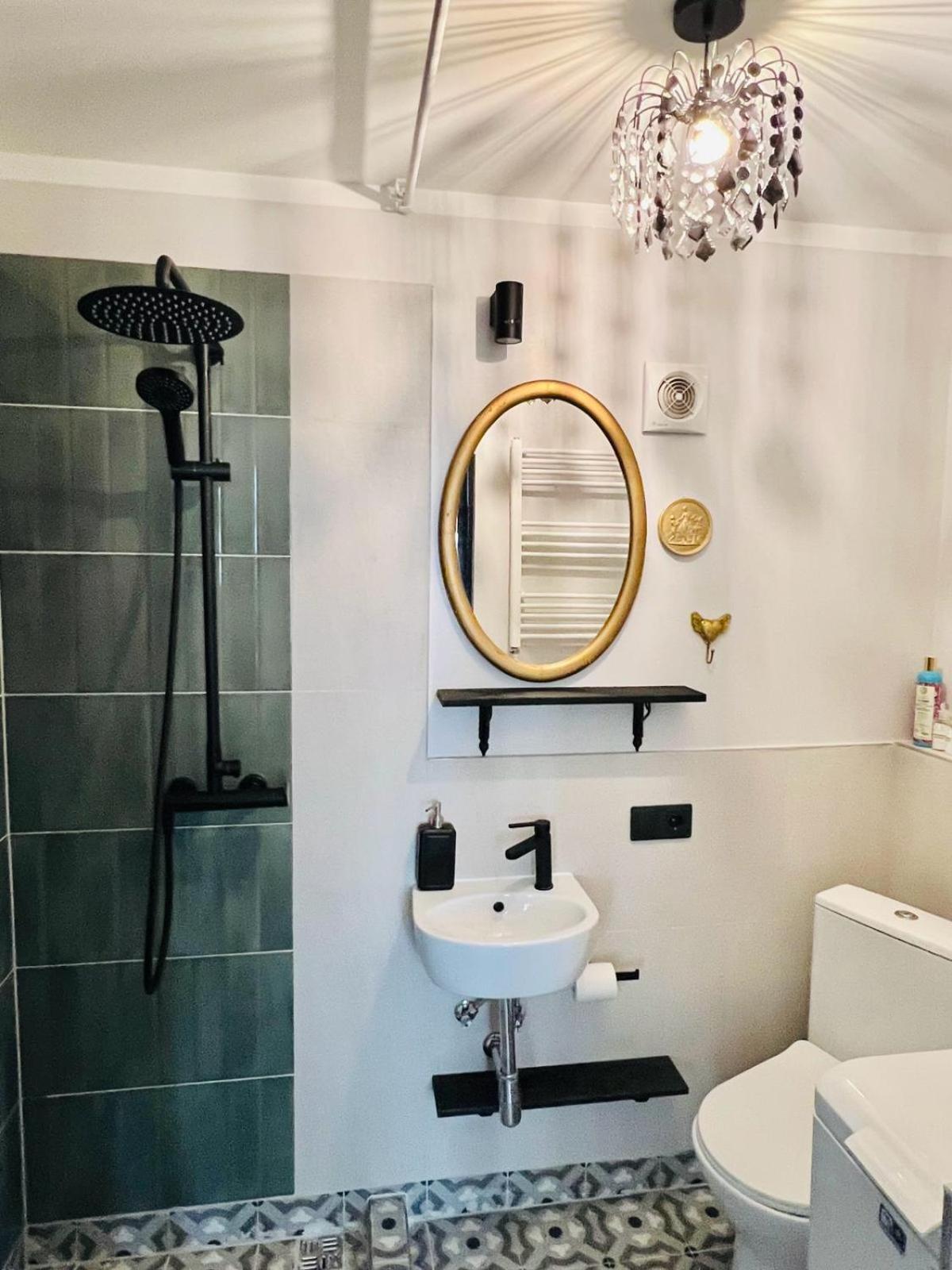 Romantic Center Boho Style + P