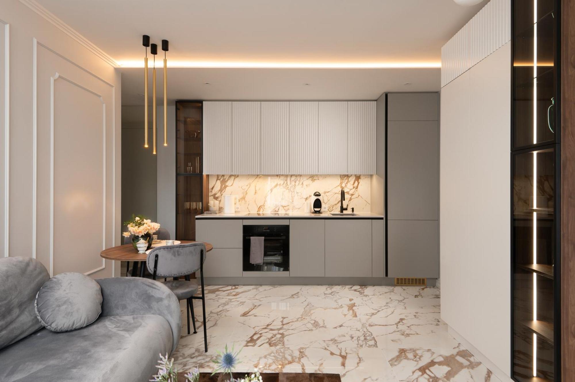 Apartment Beautiful Designer In Center *