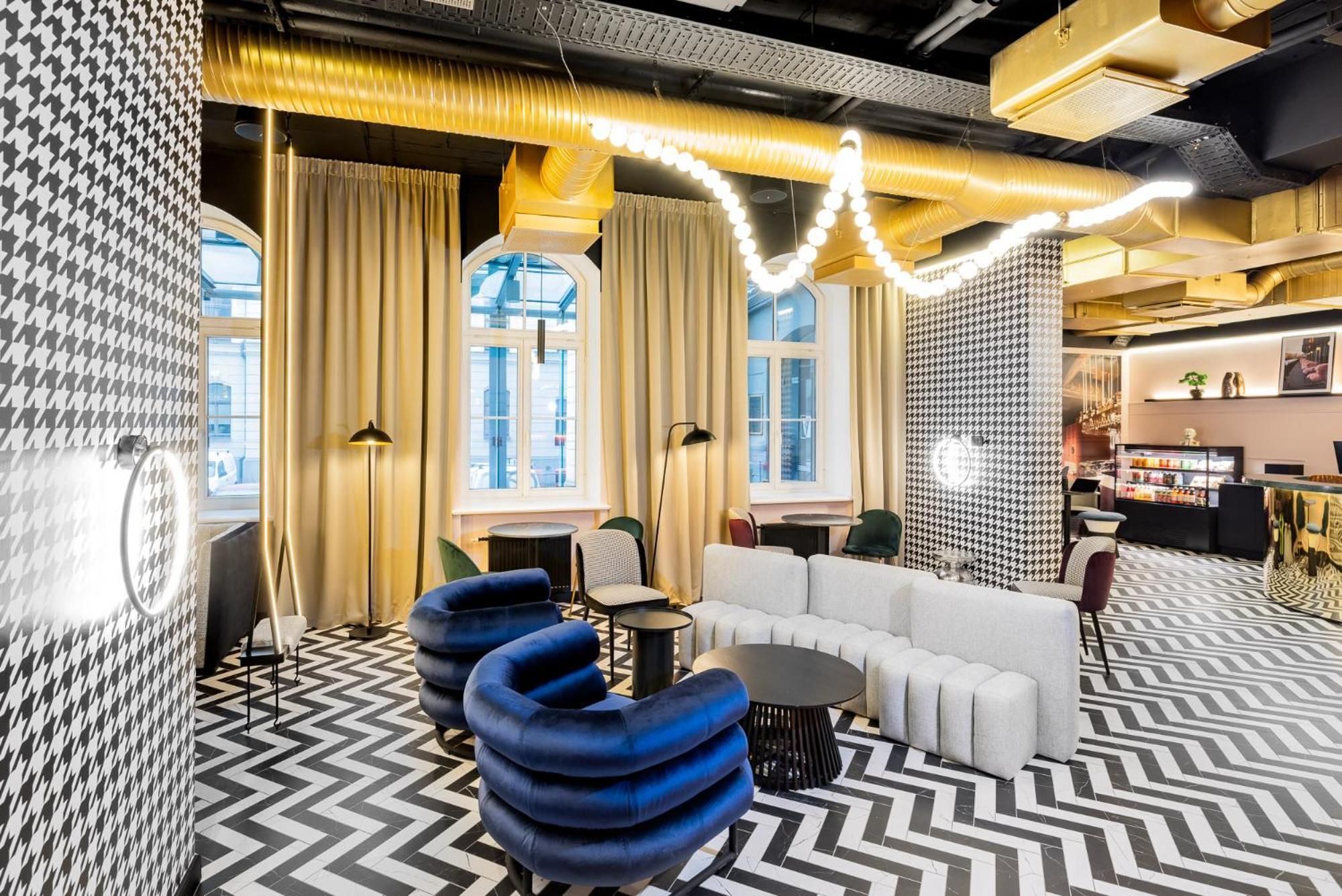 Hotel Tribe Center 3*