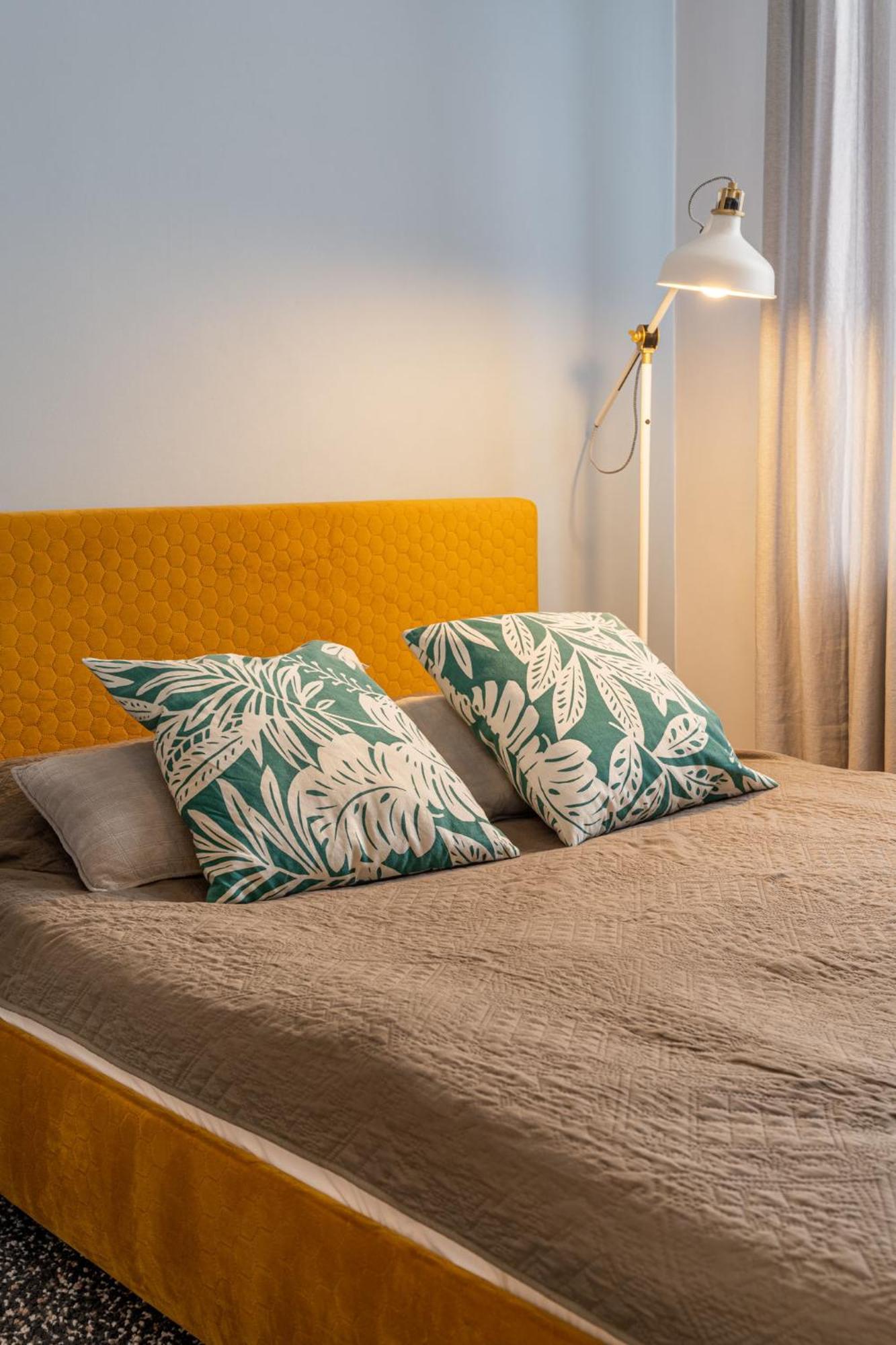 Baltic Design Apartments With Free Parking And Self Check In Riga