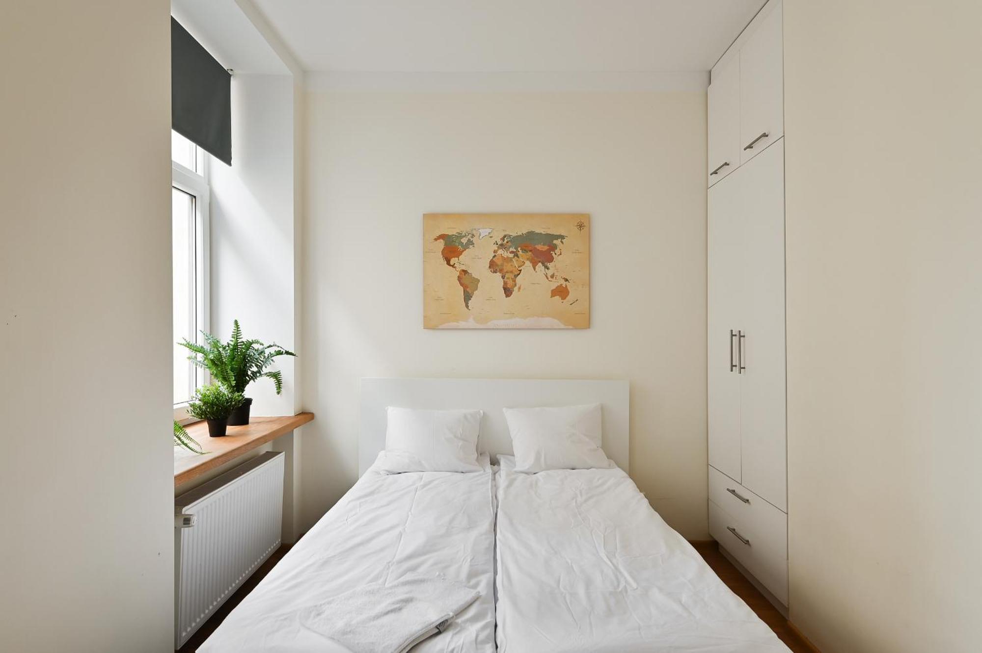 From The To The Old Town 15 Minutes Walk Apartment *