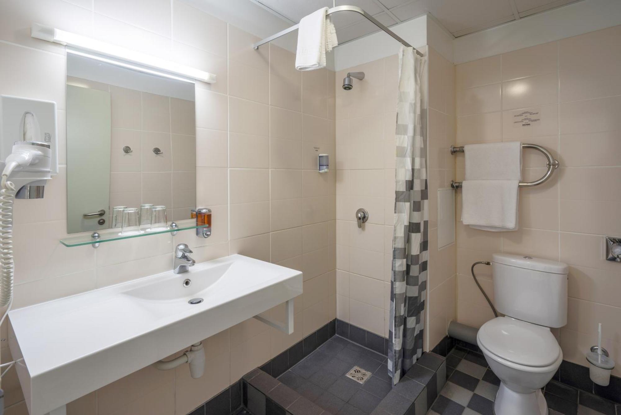 Rija Domus 3*