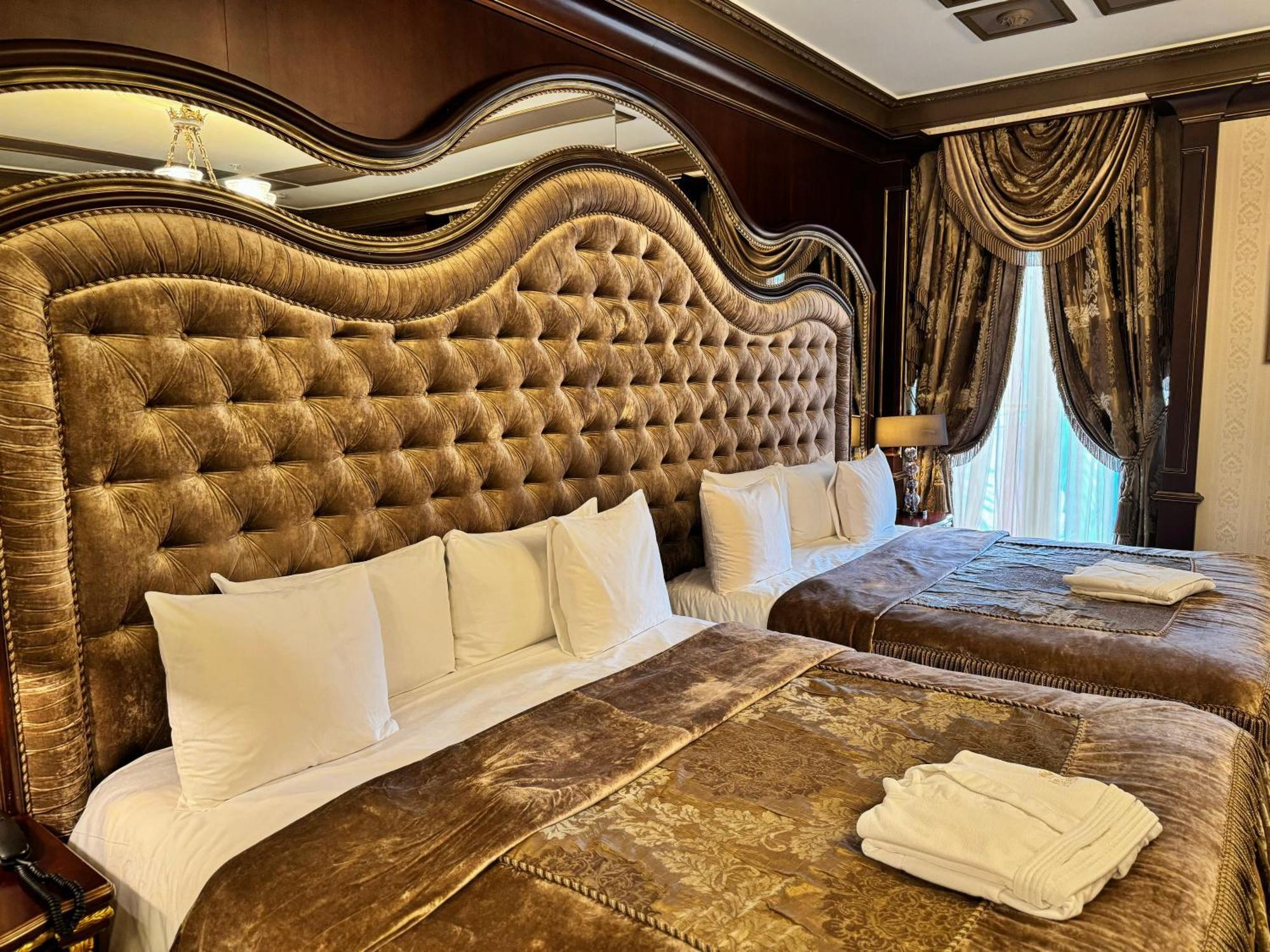 Royal & Hotel 5*