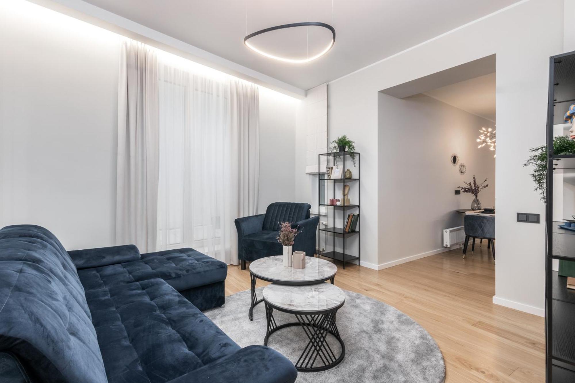 Terrific First-class In Town Center Apartment *