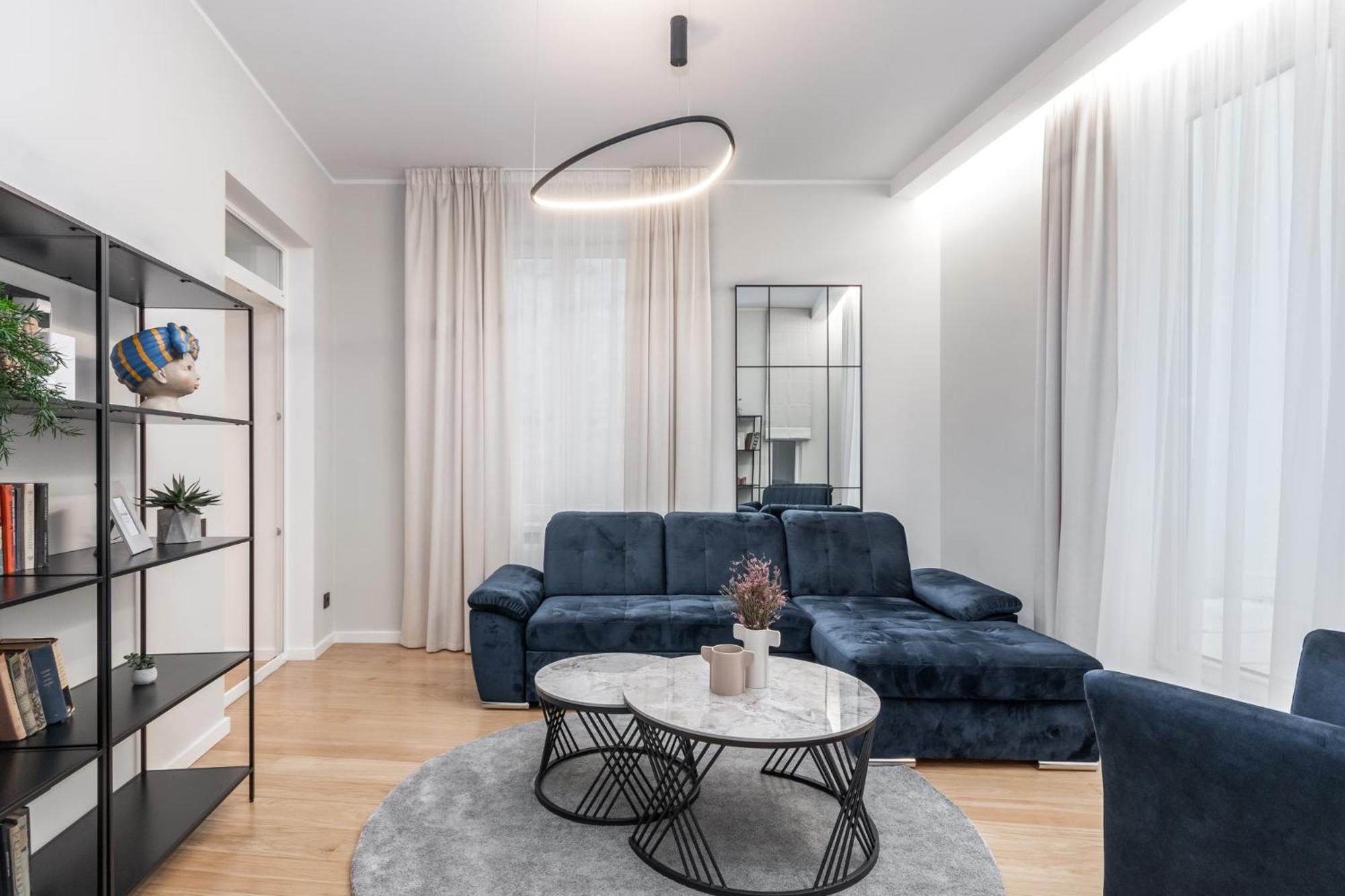 Terrific First-class In Town Center Apartment *