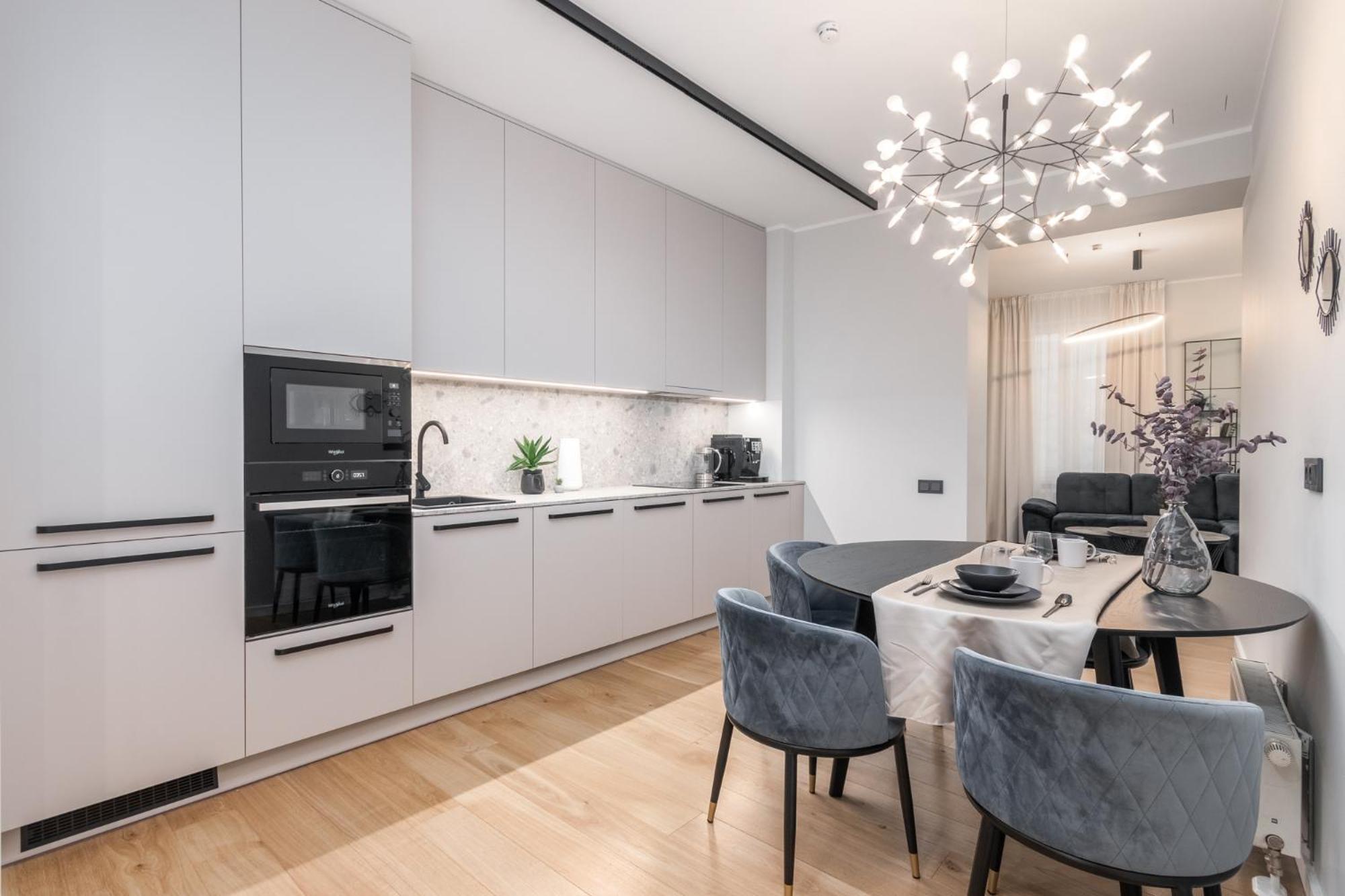 Apartment Terrific First-class In Town Center Riga