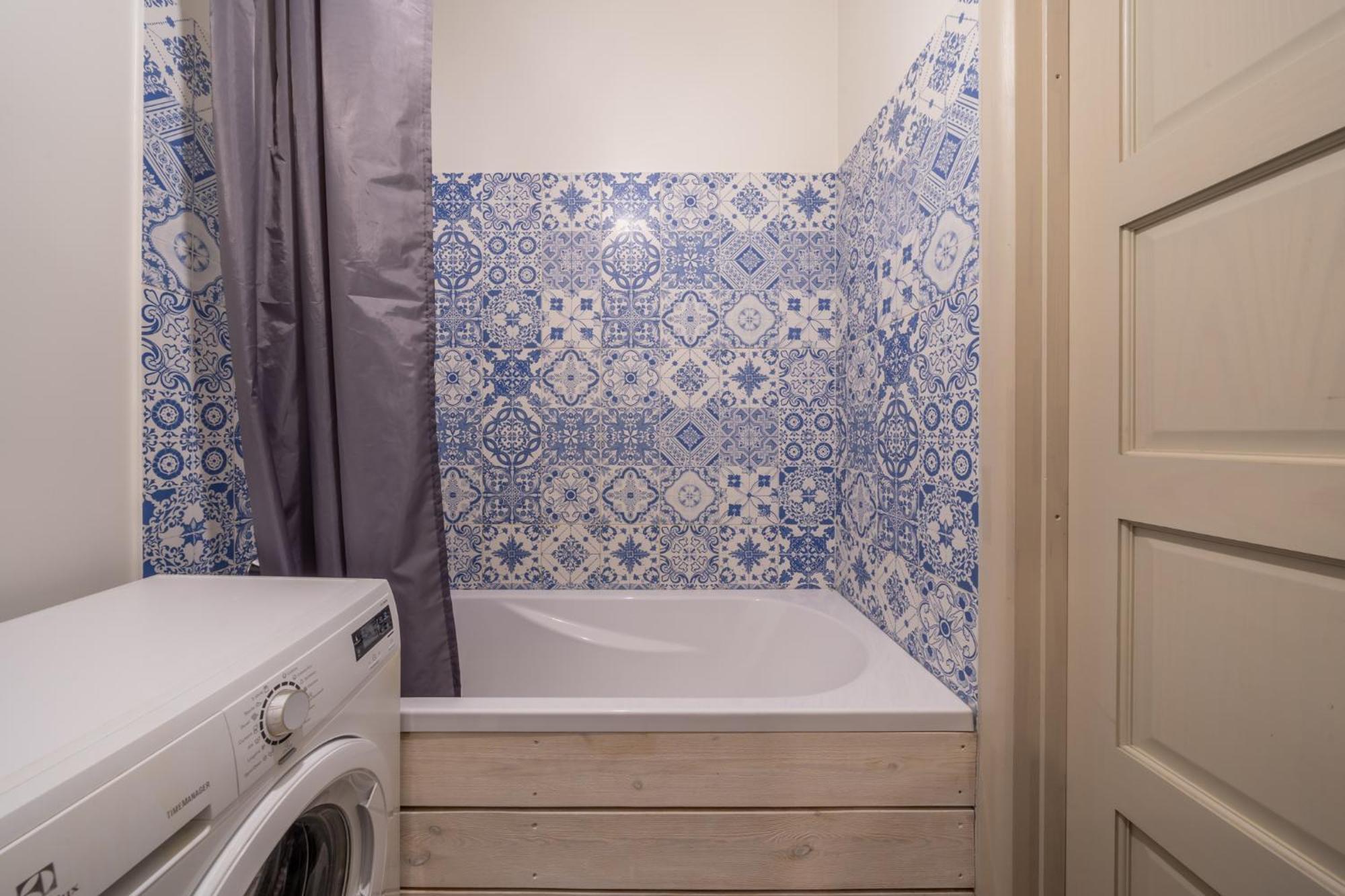 Baltic Design Apartments With Free Parking And Self Check In Riga