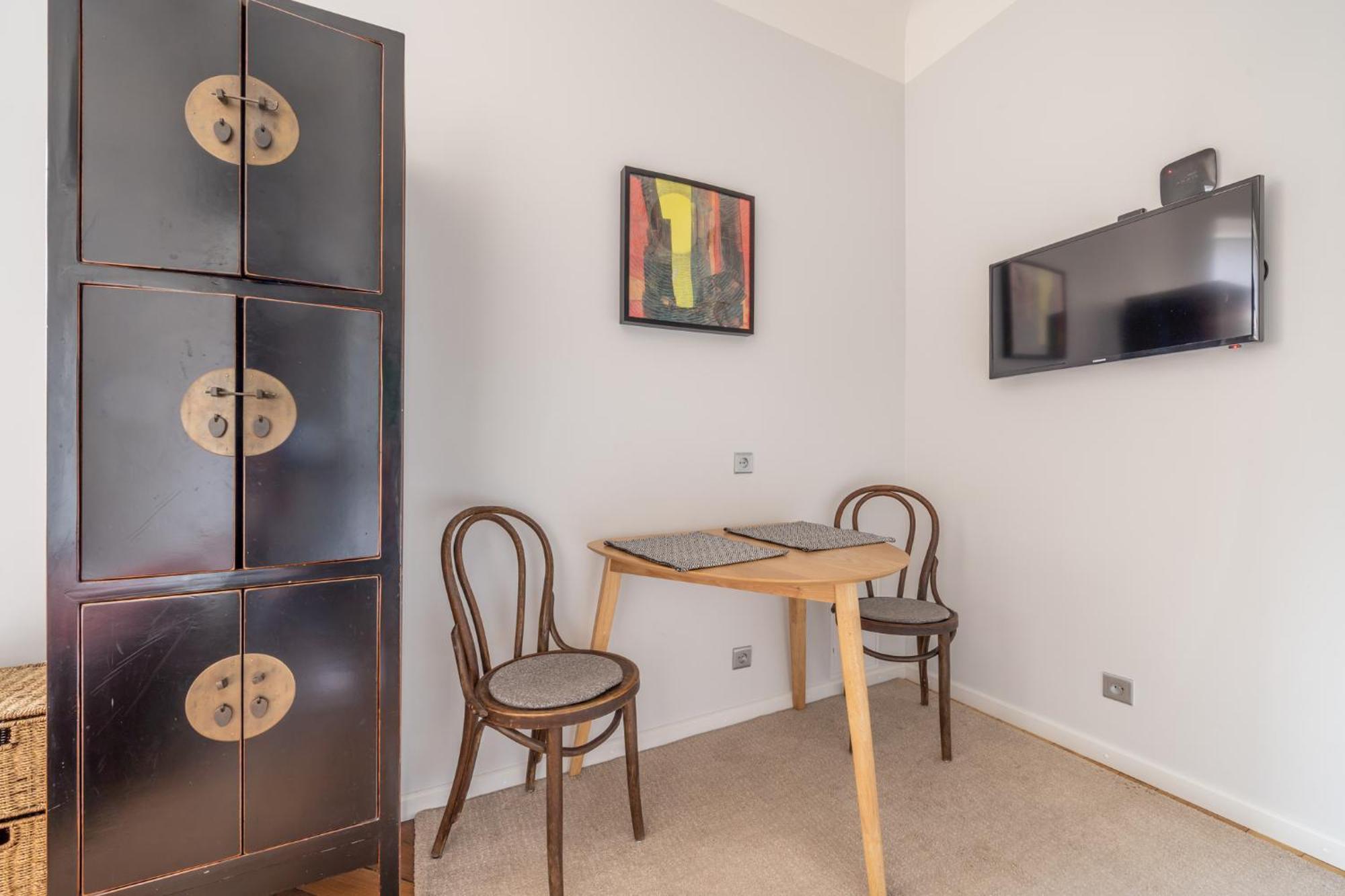 Baltic Design Apartments With Free Parking And Self Check In Riga