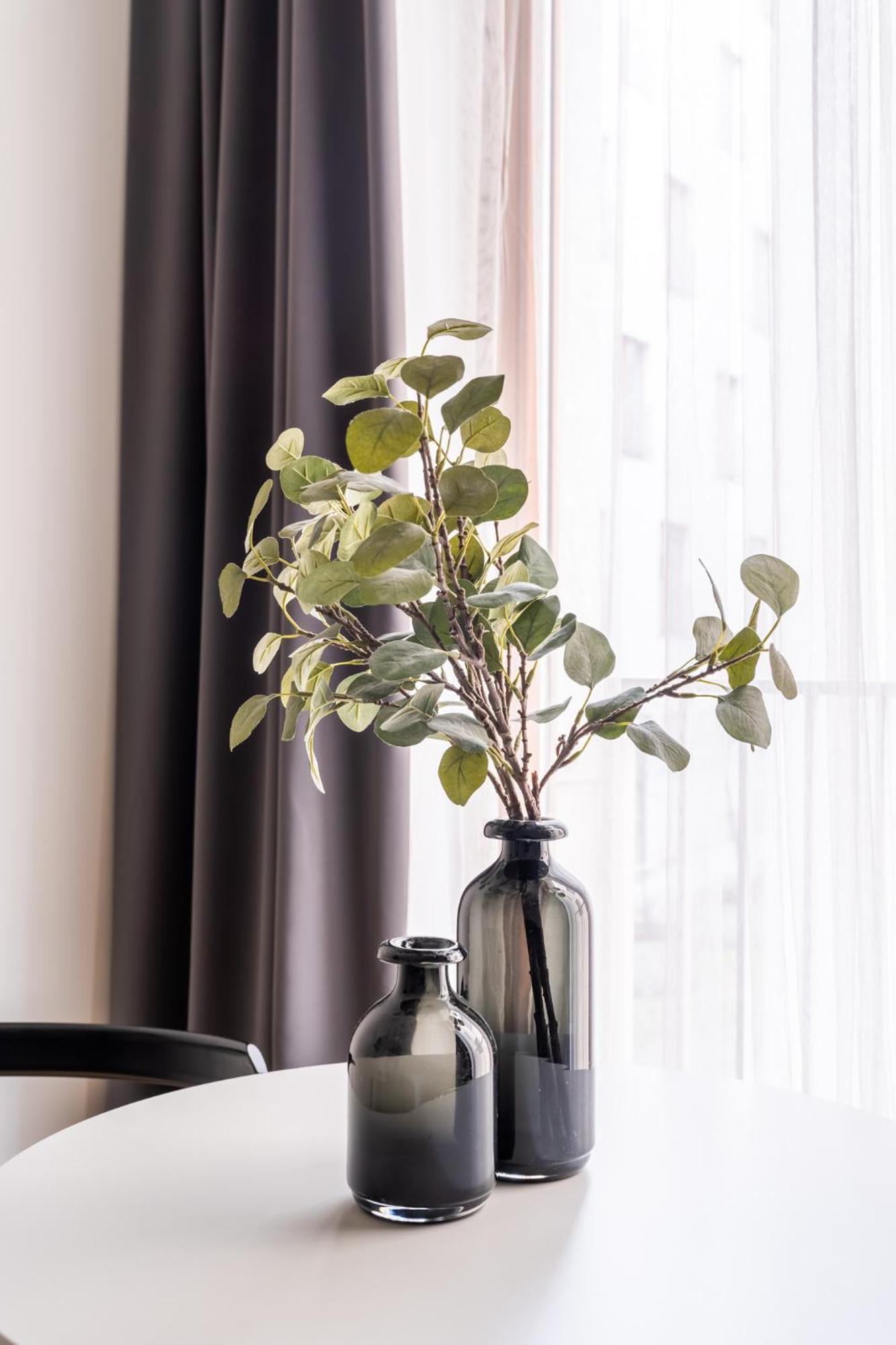Oldtown In Modern House Apartment