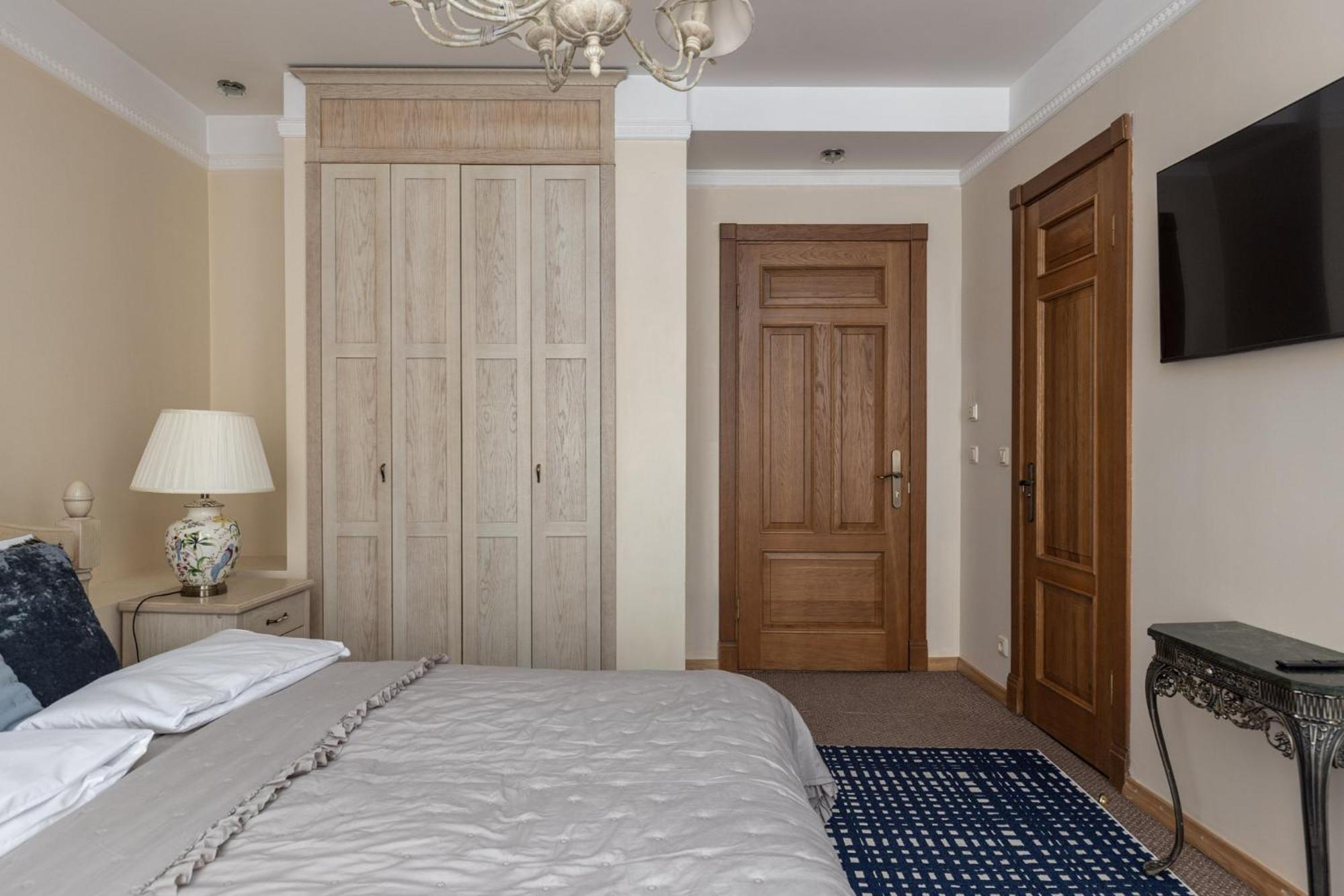 M5 Self-service Boutique 3* Riga