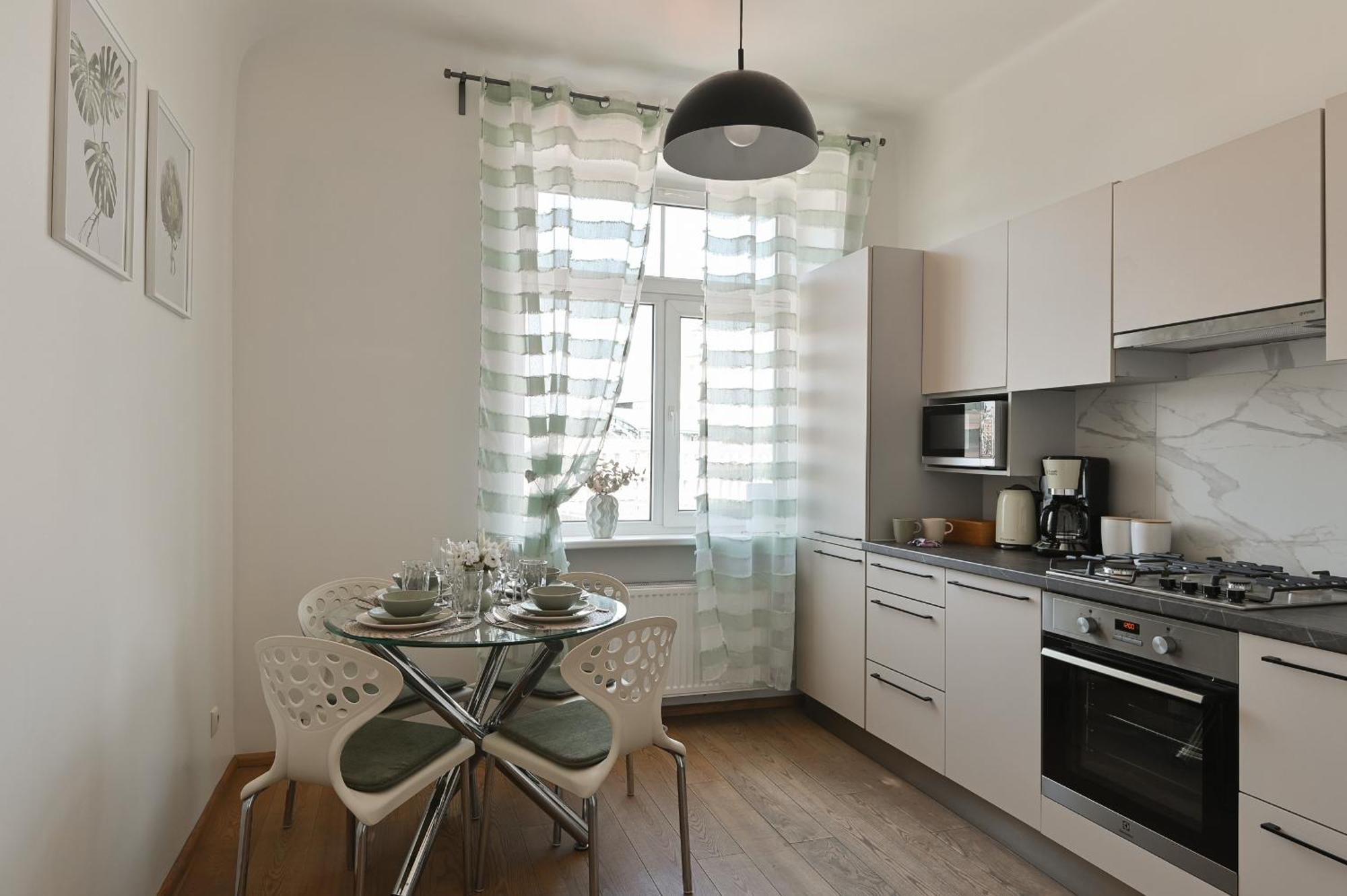 Apartment Old Town Riverside