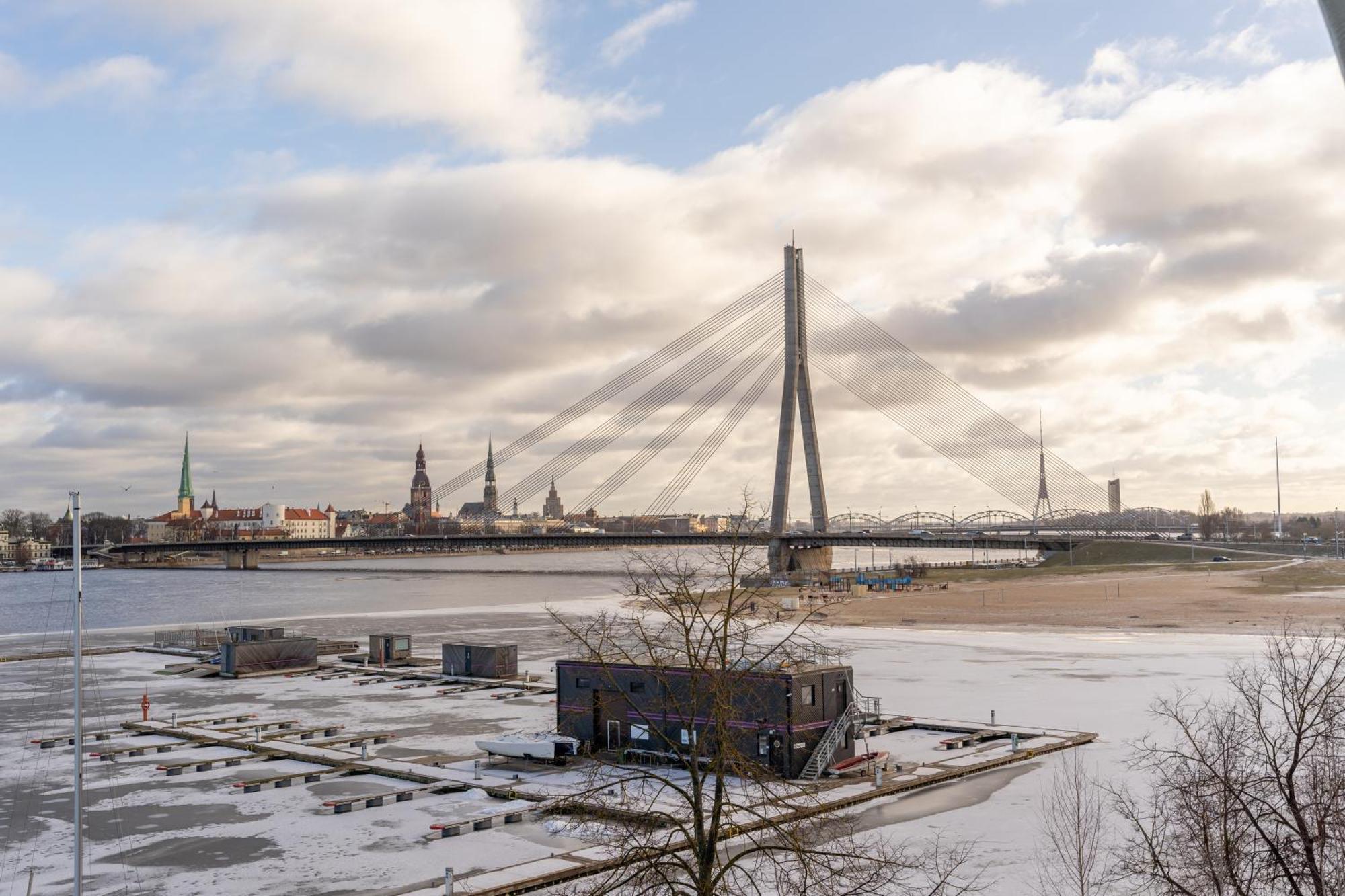Apartment Riverside Flat With A Beautiful View Over Riga