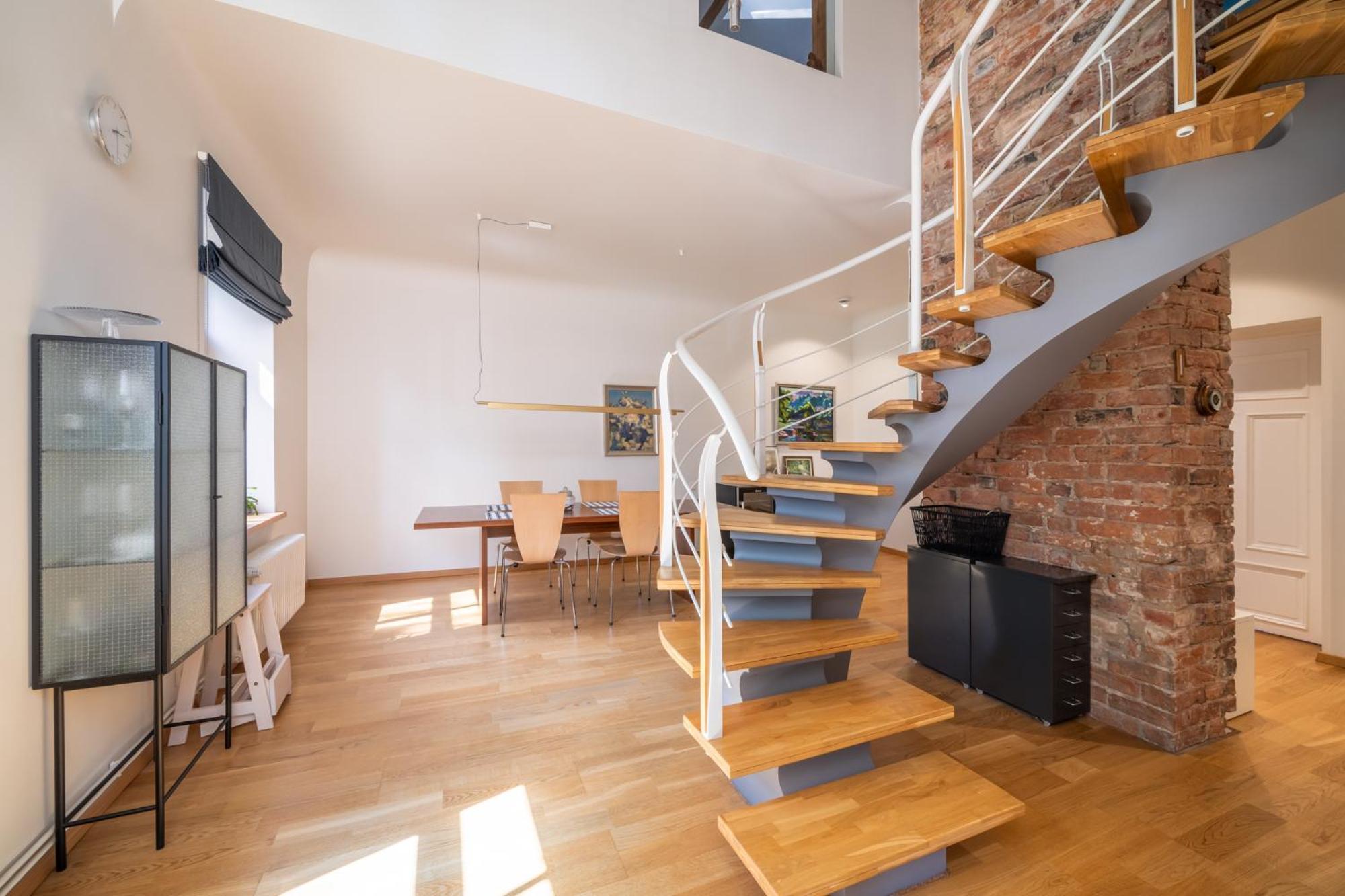 Elegant And Spacious Apartamento *