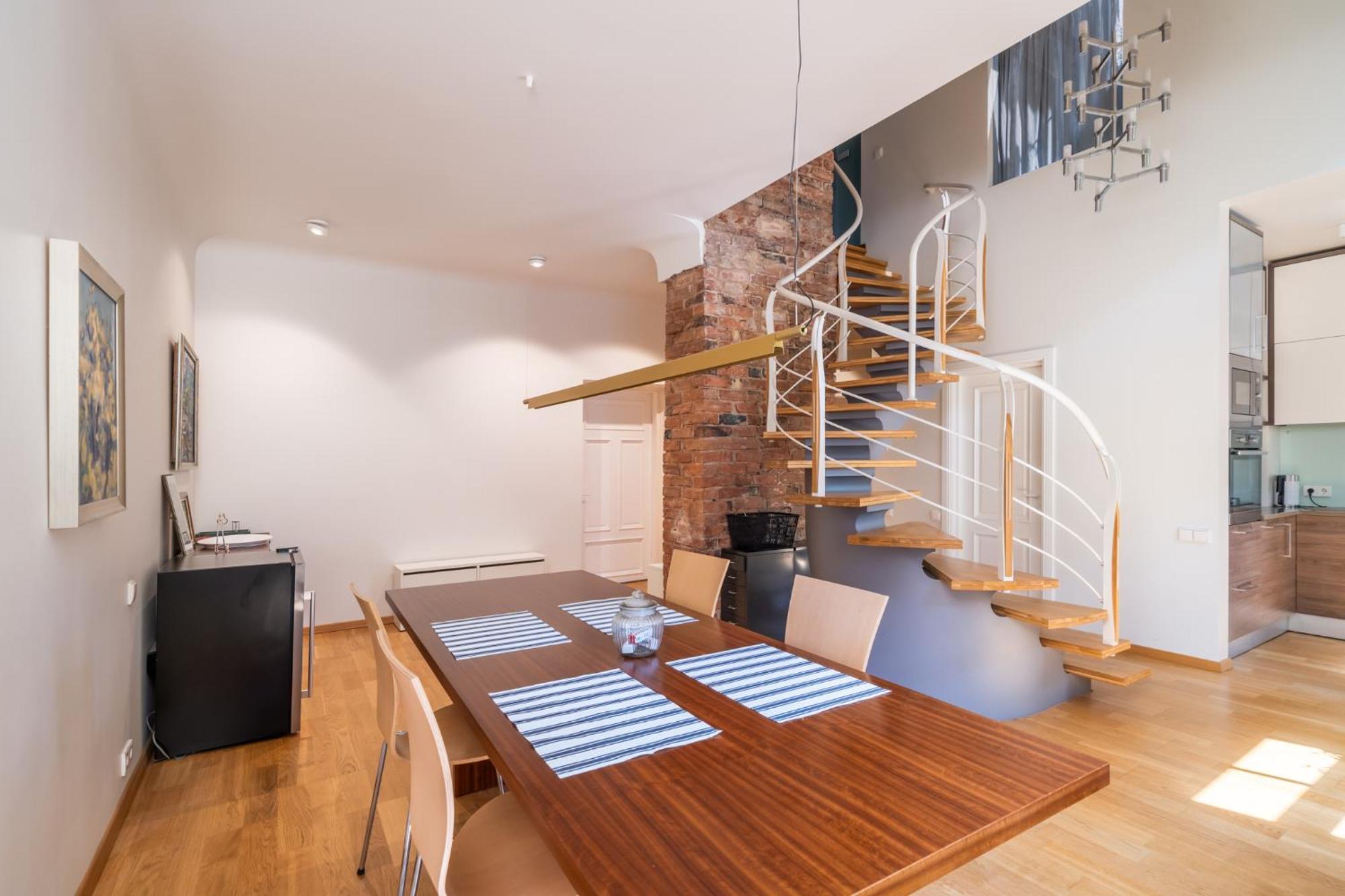 Apartamento Elegant And Spacious Riga