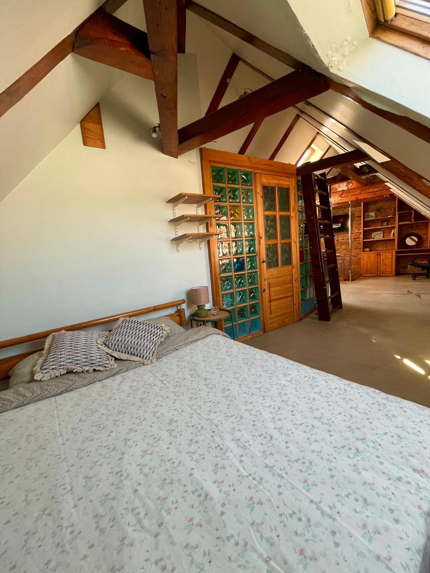 Authentic Loft In The Heart Of Old Town Apartment Riga