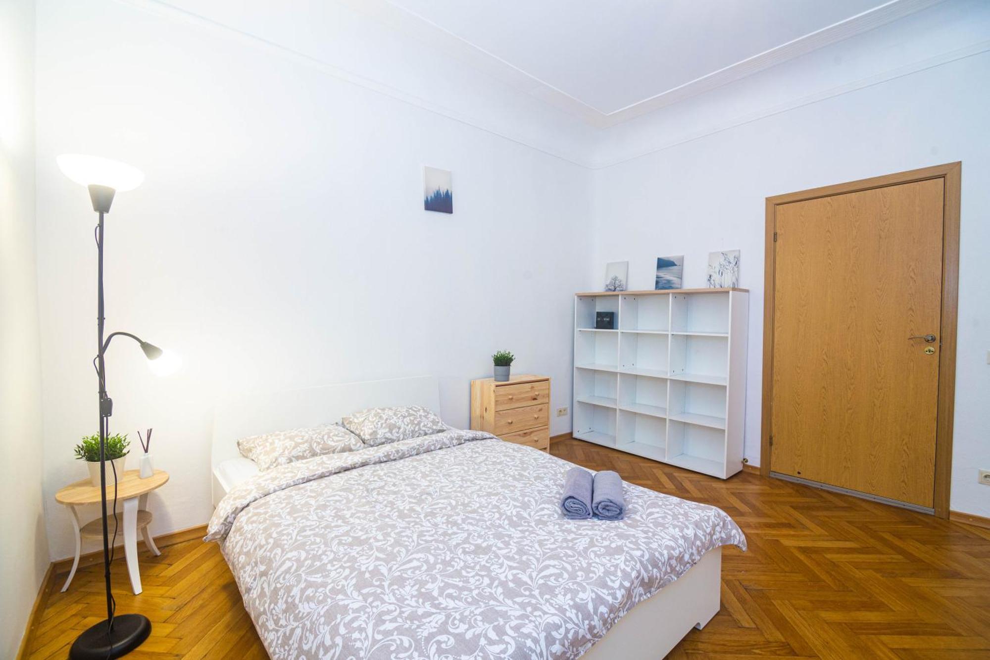 Apartment Comfortable 3 Bedroom Riga