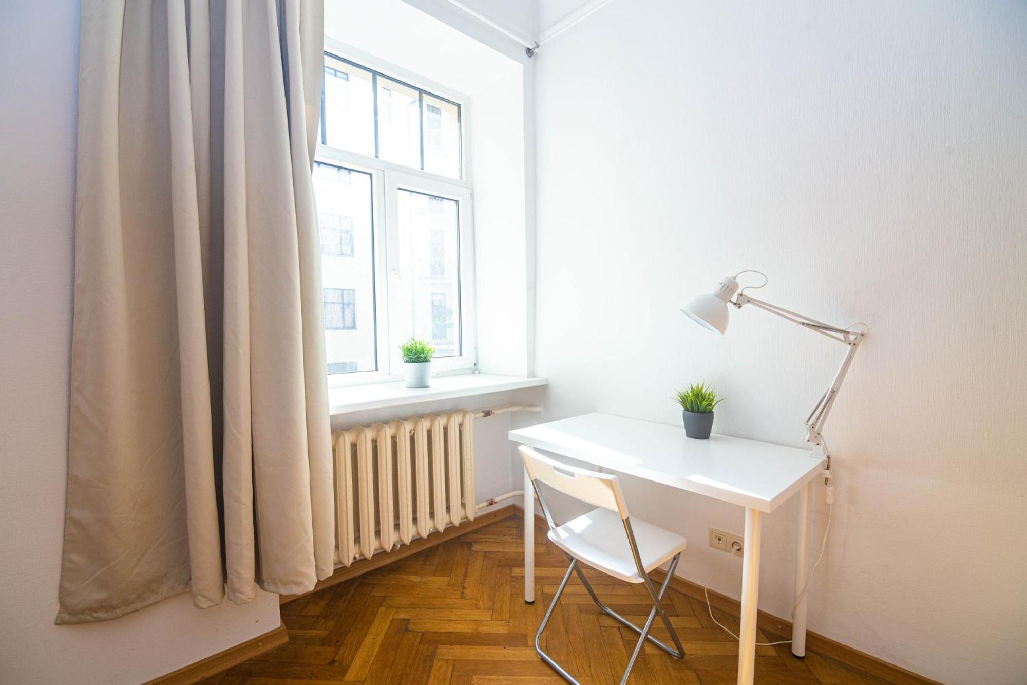 Comfortable 3 Bedroom Apartment *