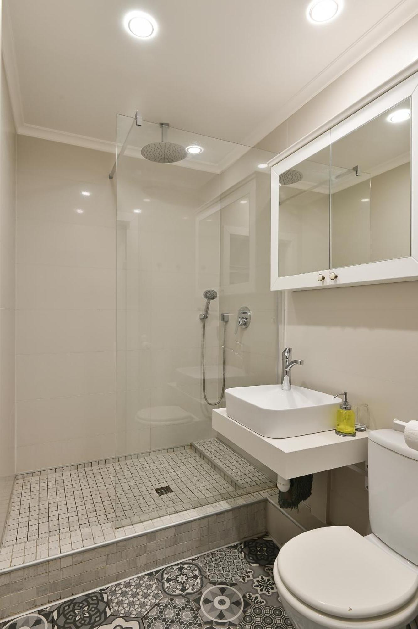 Loft Design & Free Parking * Riga