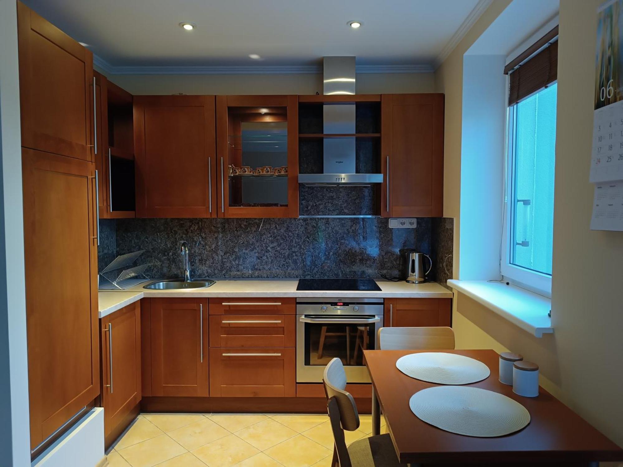 Quiet Dzelzavas Street Apartment Riga