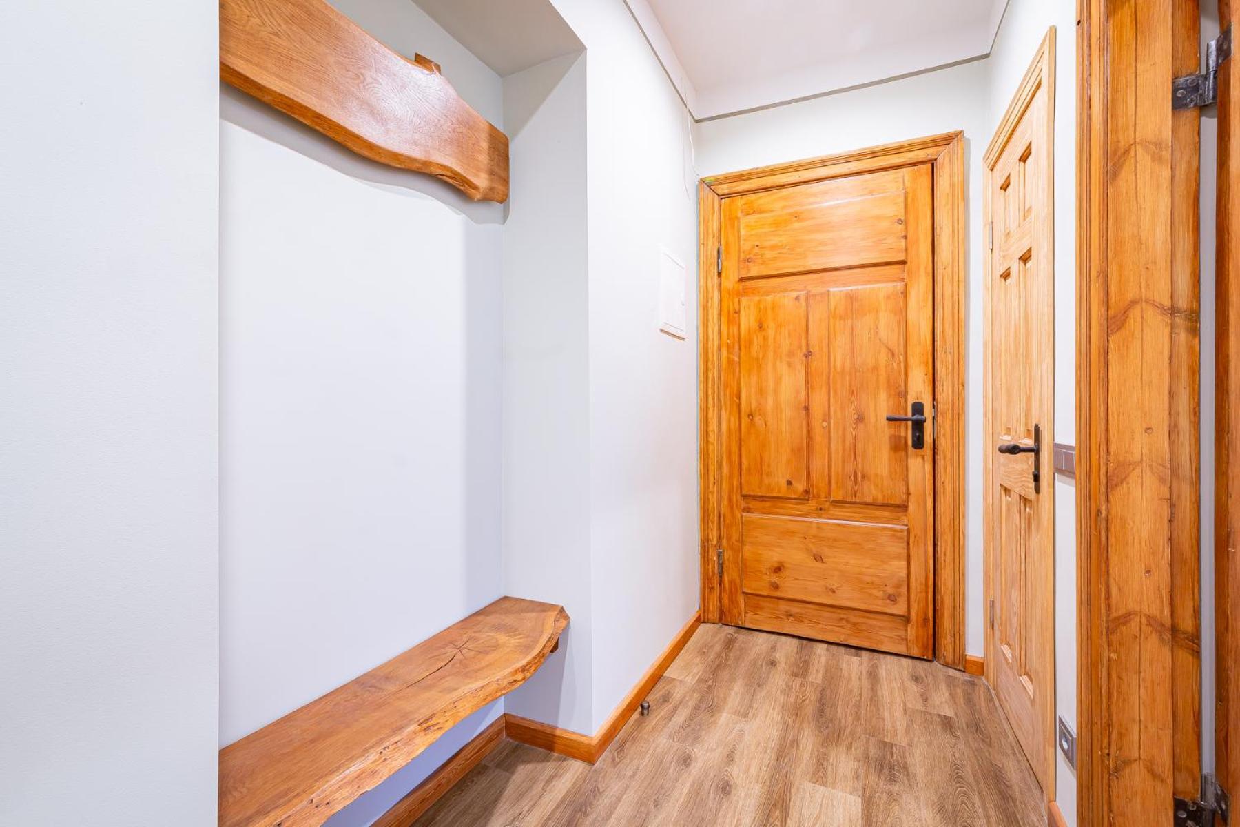 Apartment Just Renovated Stories Free Parking Riga