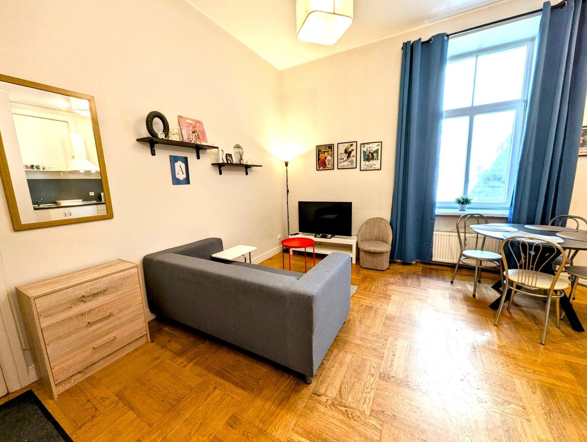 Huoneisto Mosaic Center