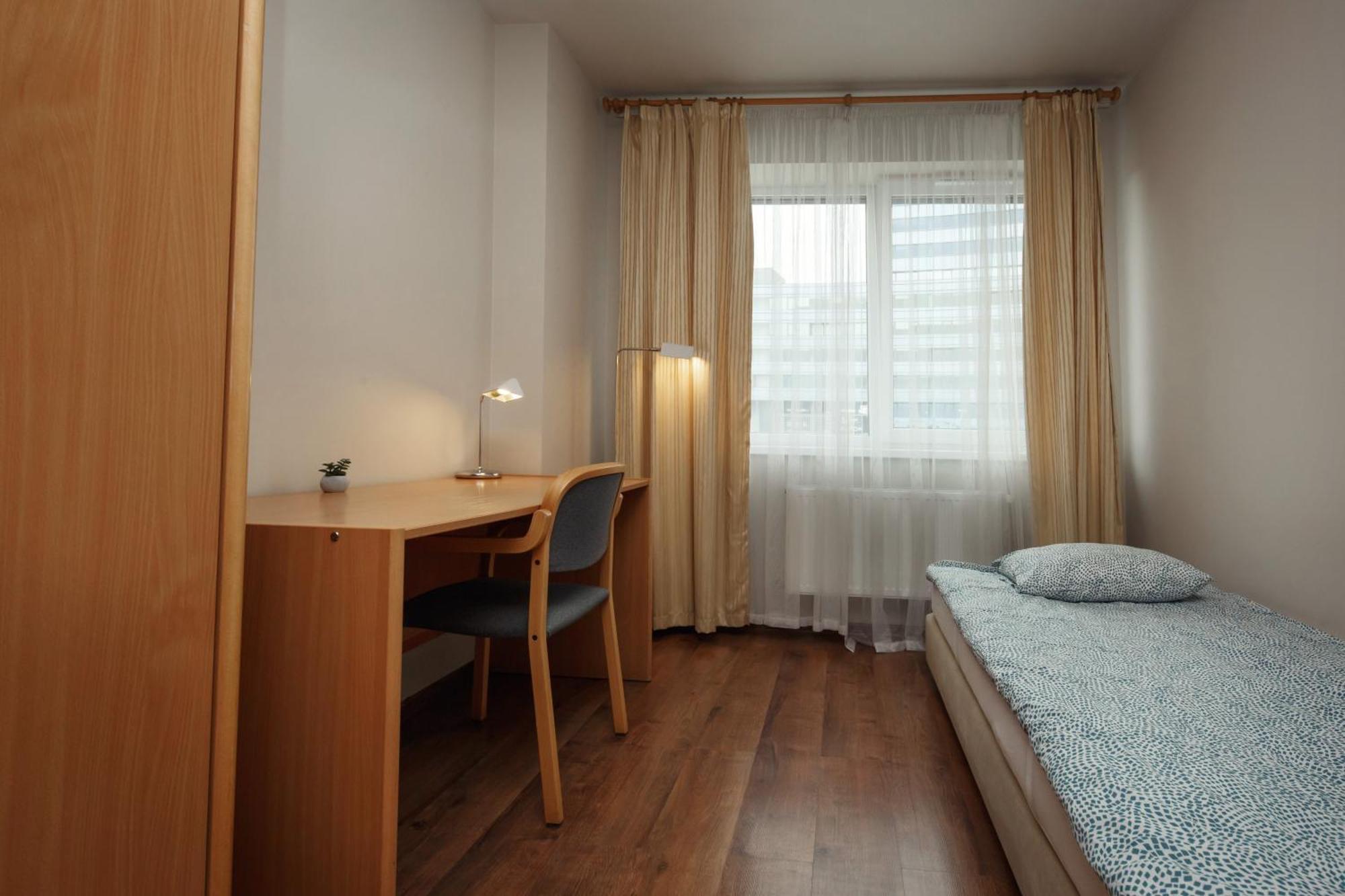 Rvr Smart With Self Check-in Riga