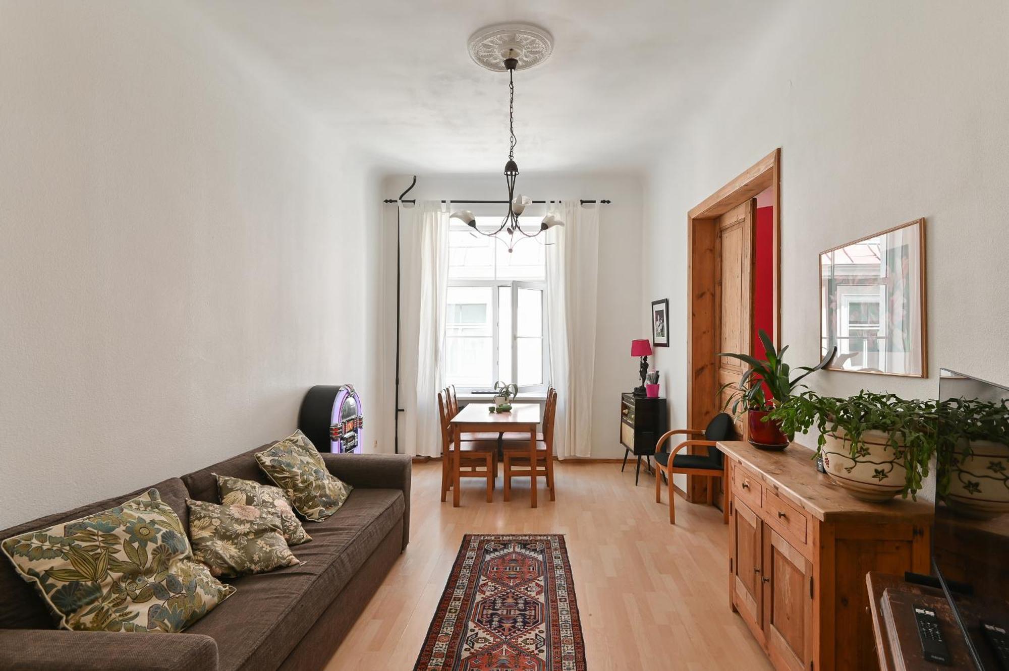 Heart Of Old Apartment