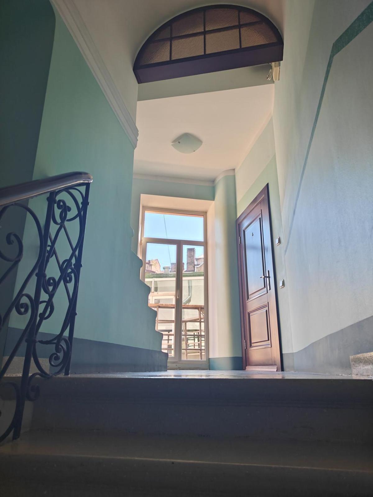 Heart, Bright, Loft View, Free Parking Huoneisto *
