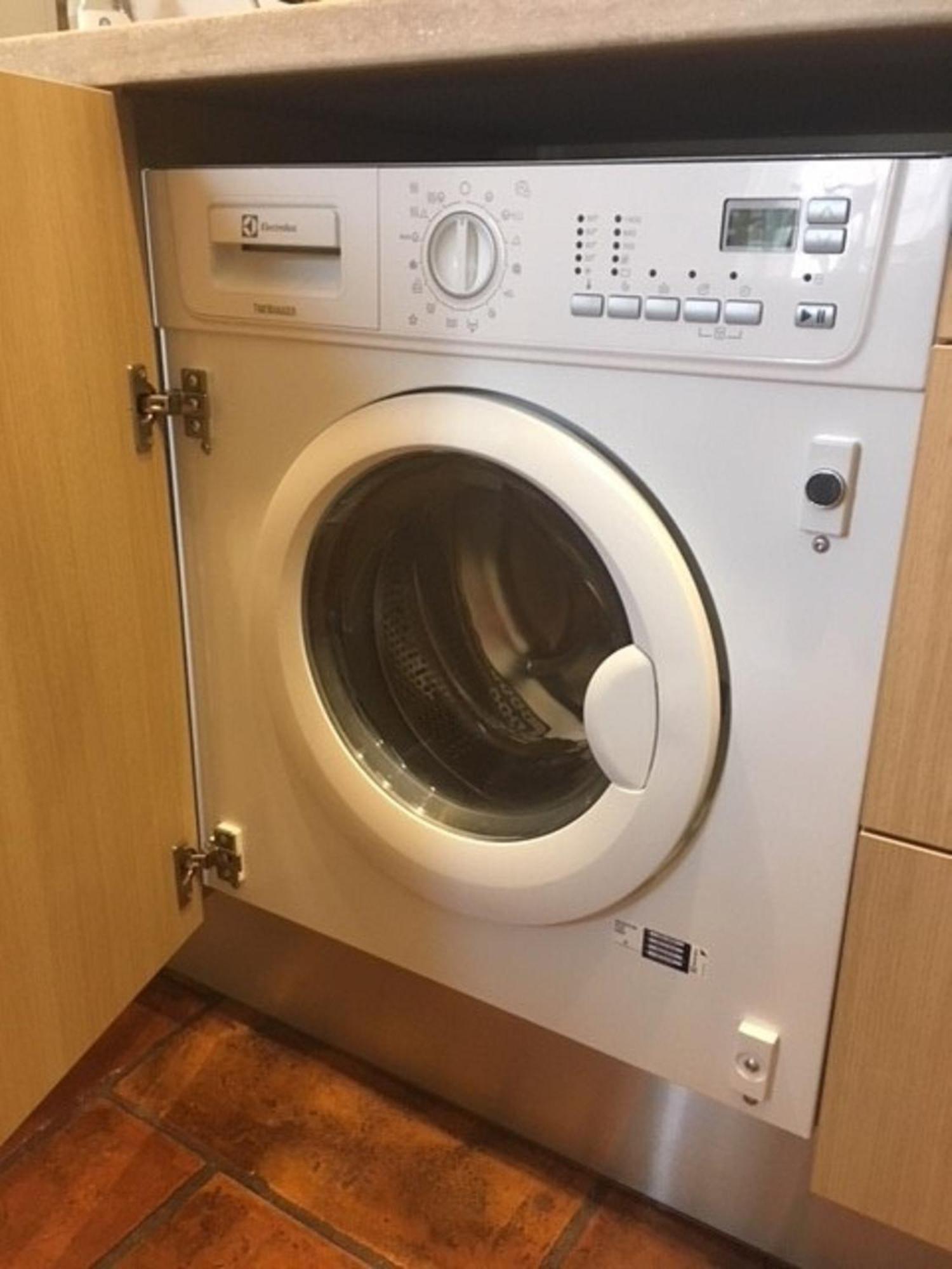 New In The Heart Of 2 Apartment *