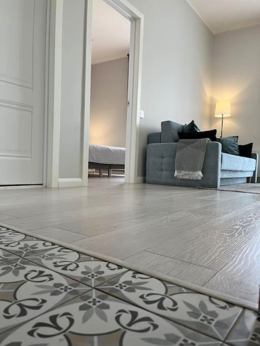Old Town Cozy With Free Underground Parking Apartment Riga