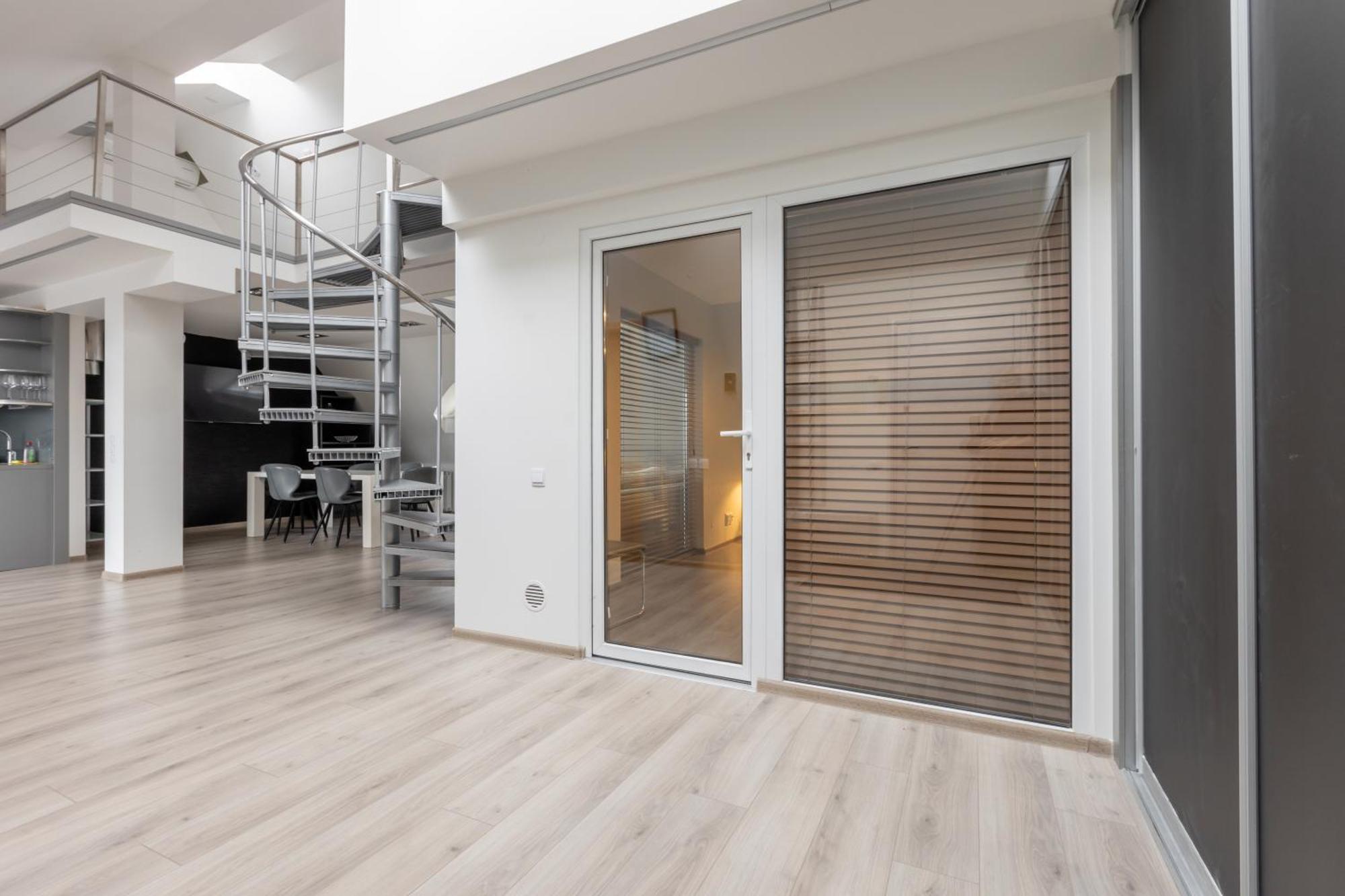 Penthouse With Terrace *
