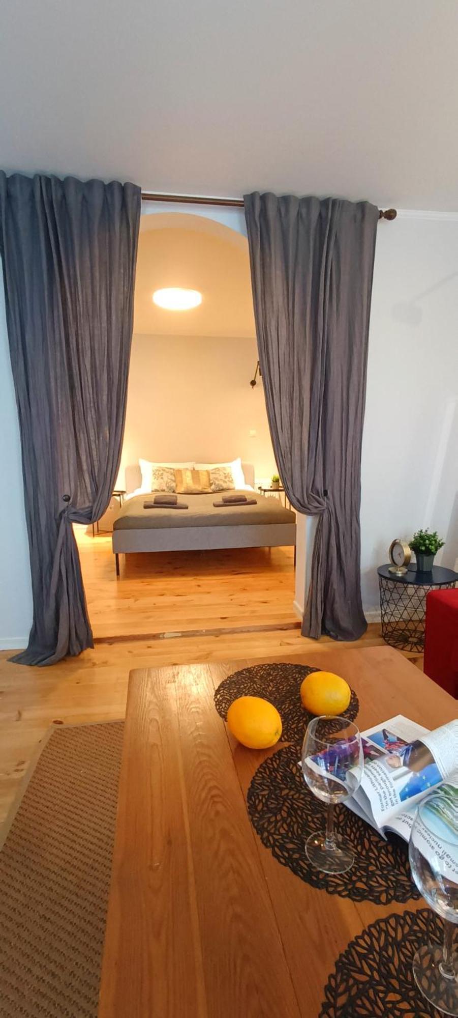 Two Bedroom Charismatic In The Old Town Appartement