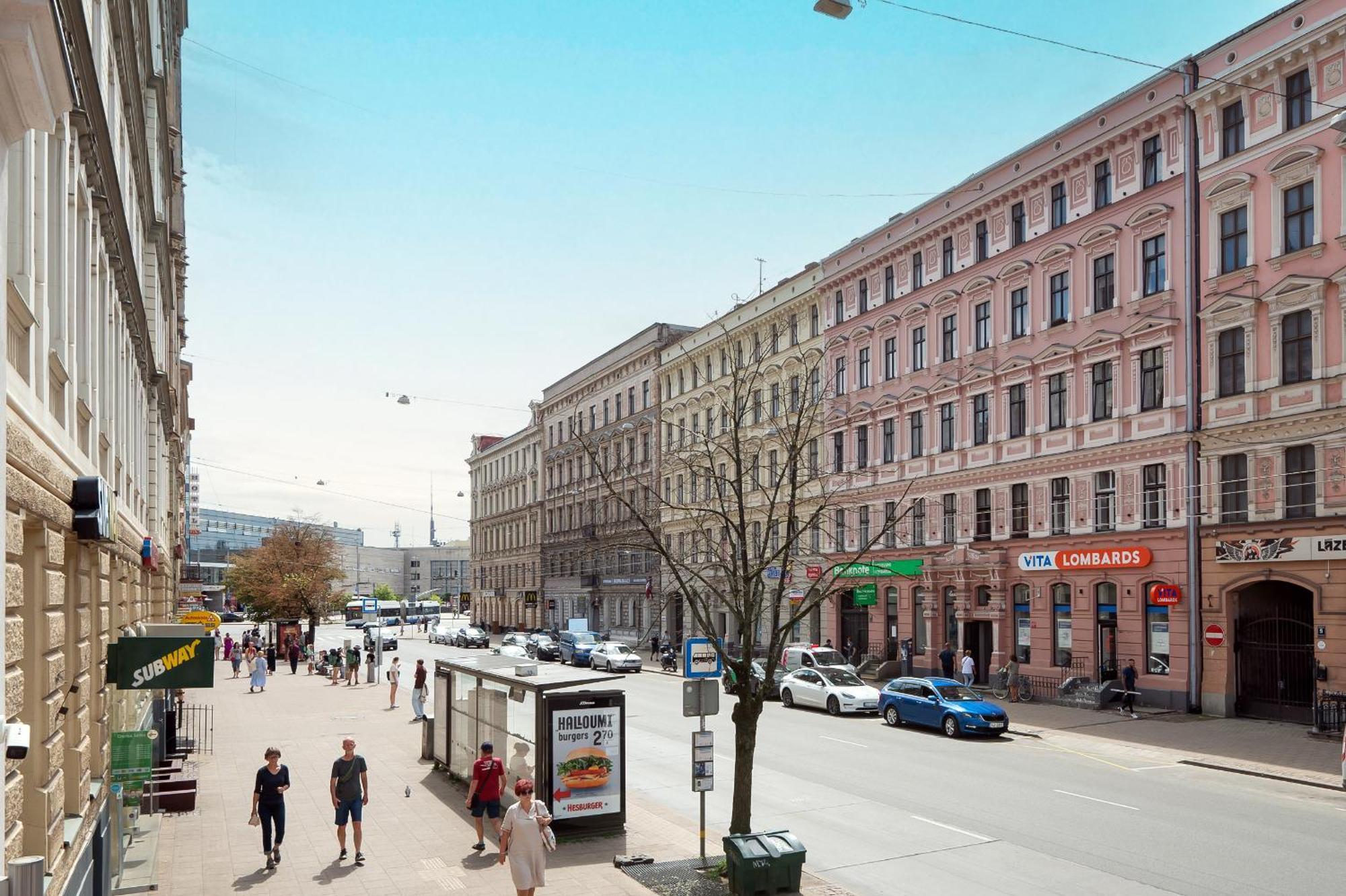Lovely In The Heart Of * Riga