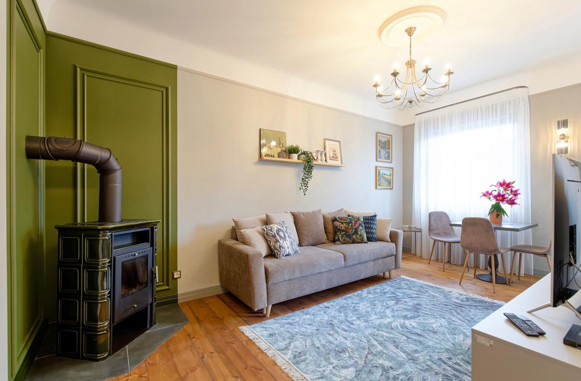 Quiet Garden Deluxe Butas Riga