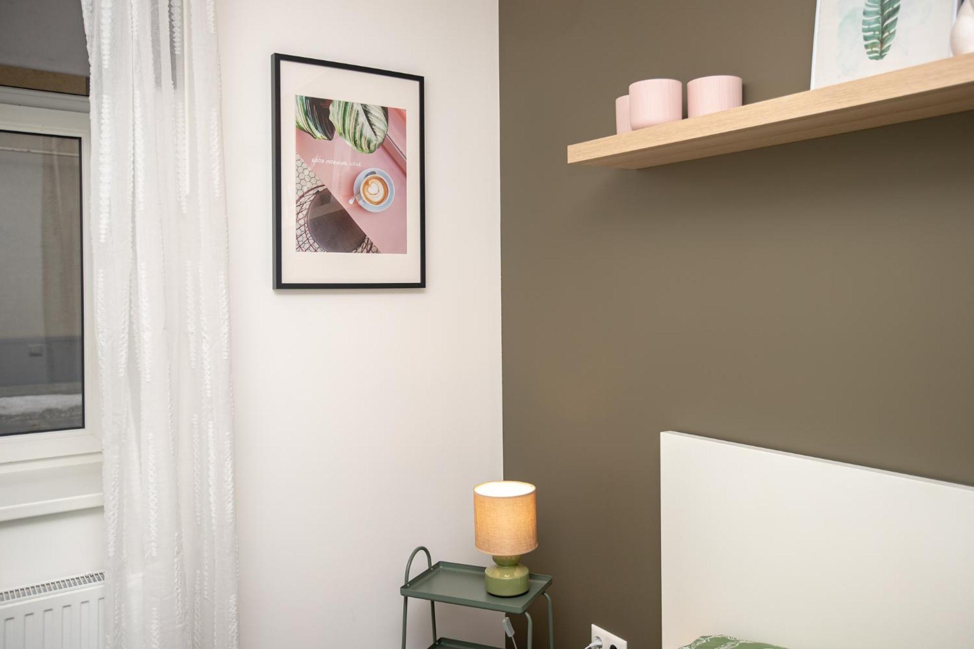 Apartment By The Andrejsala Area With Free Parking And Reach The Old Town In 15 Min Walk