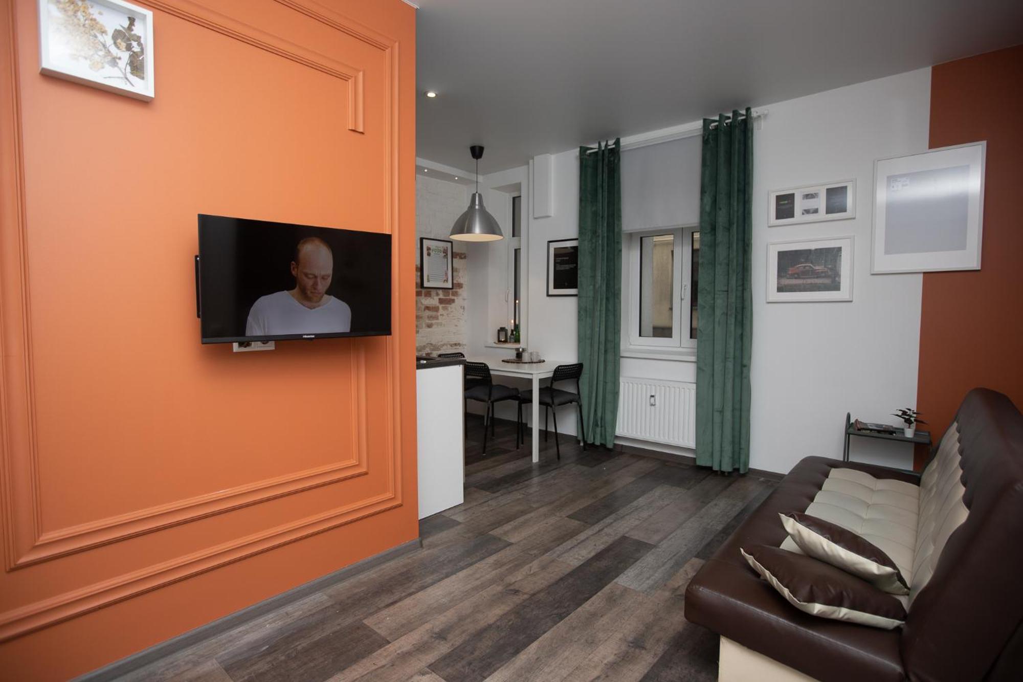 Apartment By The Andrejsala Area With Free Parking And Reach The Old Town In 15 Min Walk Riga