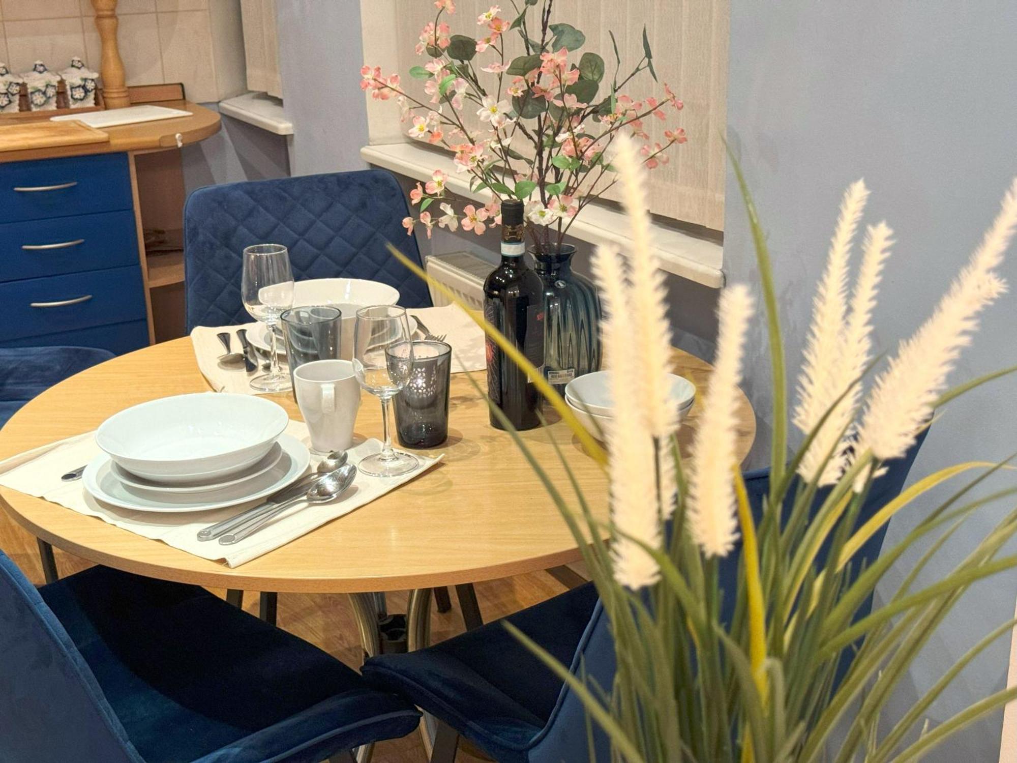 Apartment Alunana Lux Jakuzzi Apart In Riga Art Nouveau Area, Self Check-In