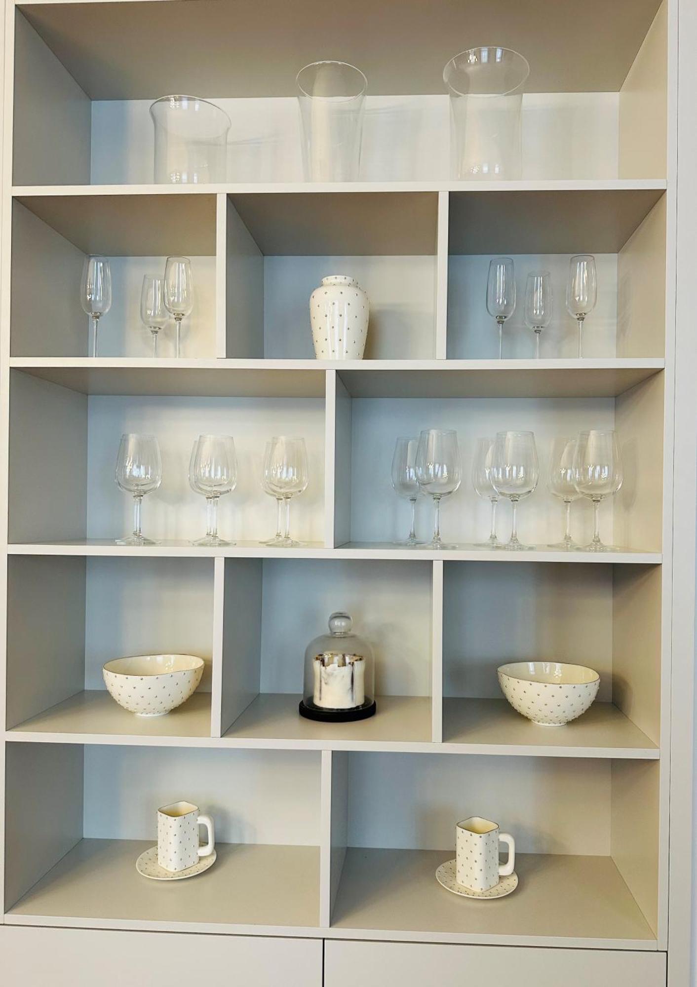Apartment Spacious Modern And Flat *