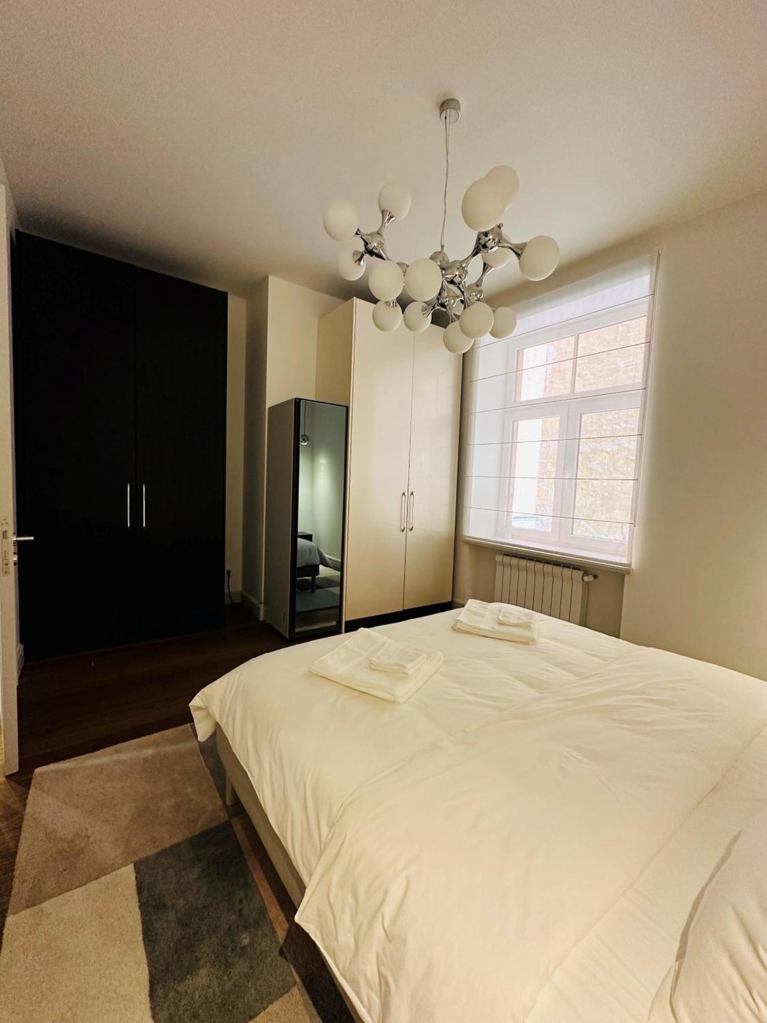 Spacious Modern And Flat Appartement