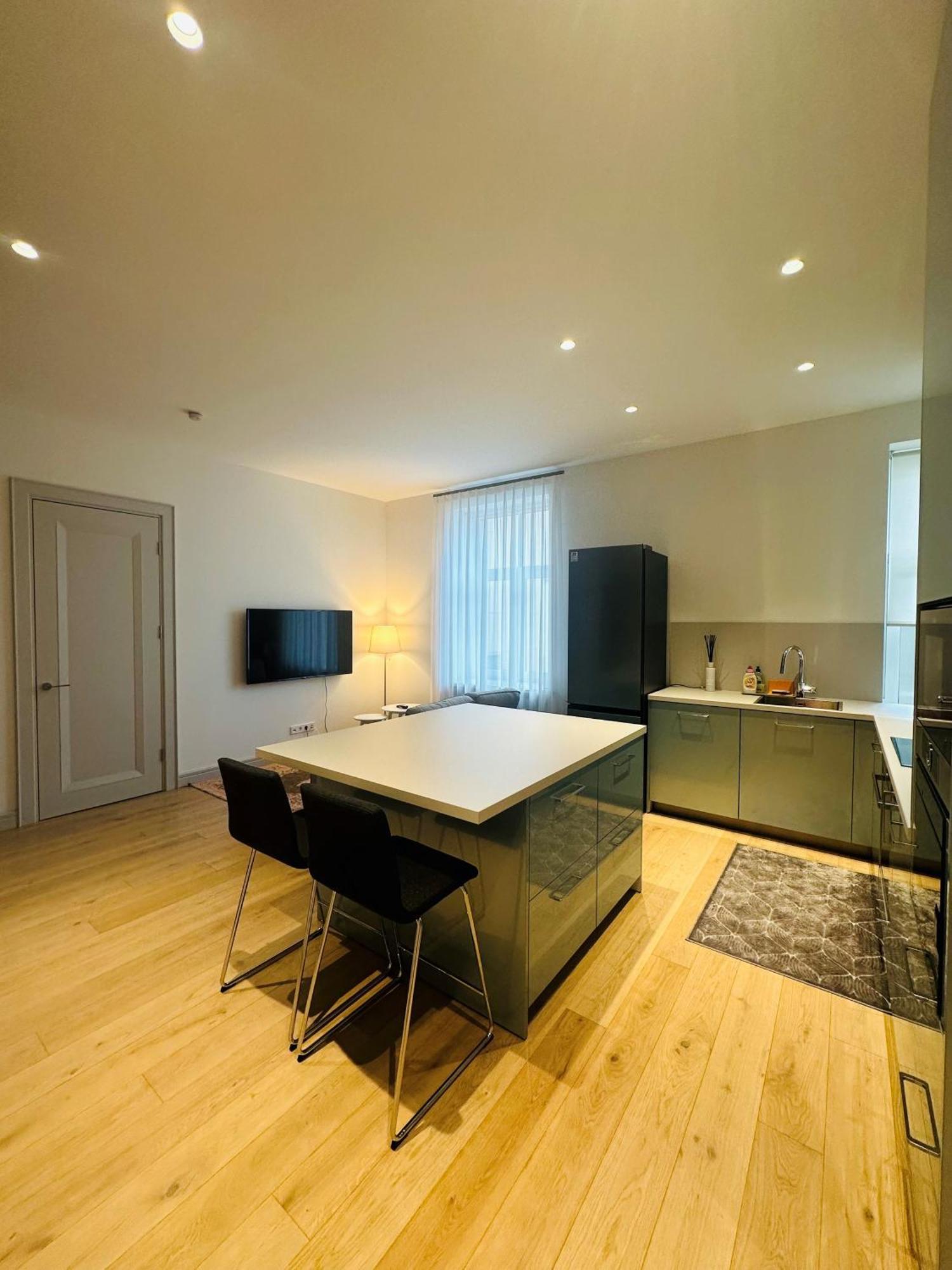 Apartment Modern Flat In Riga