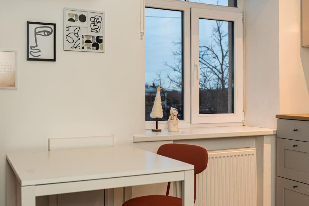 Apartment Cute With A View Over The Rooftops And Free Parking In The Area Riga