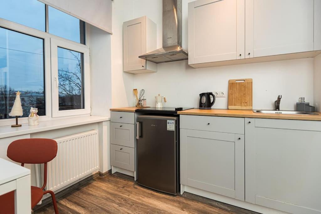 Apartment Cute With A View Over The Rooftops And Free Parking In The Area
