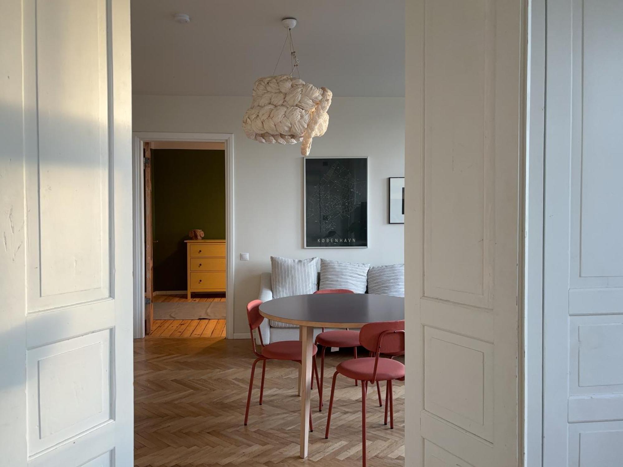Dzīvoklis Charming And Spacious In The Embassy Area Riga