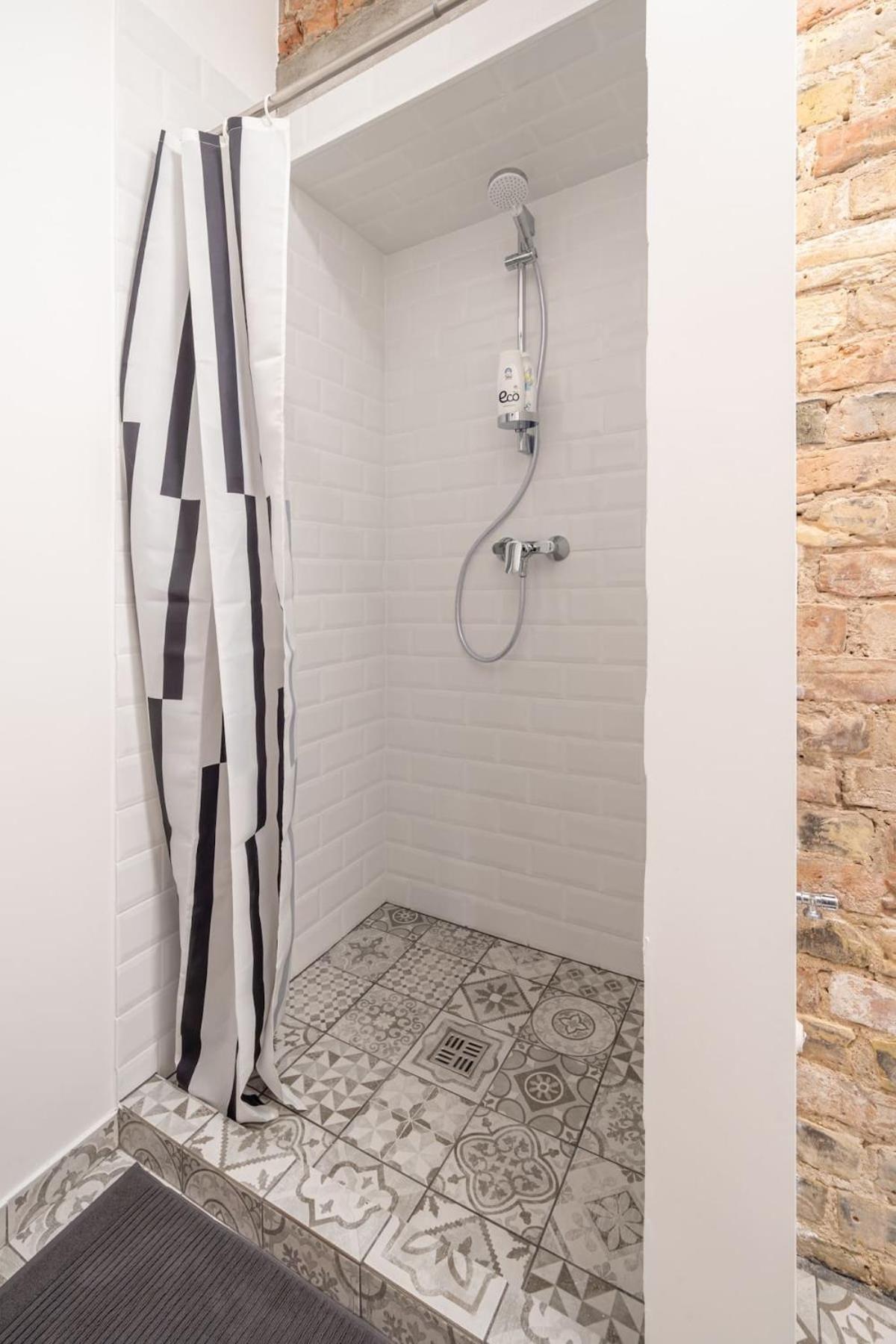 Quiet Hideaway In Centrs Korter