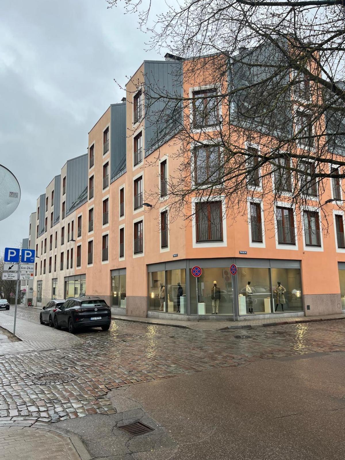Cozy Apartmant In Oldtown & Free Underground Parking Riga