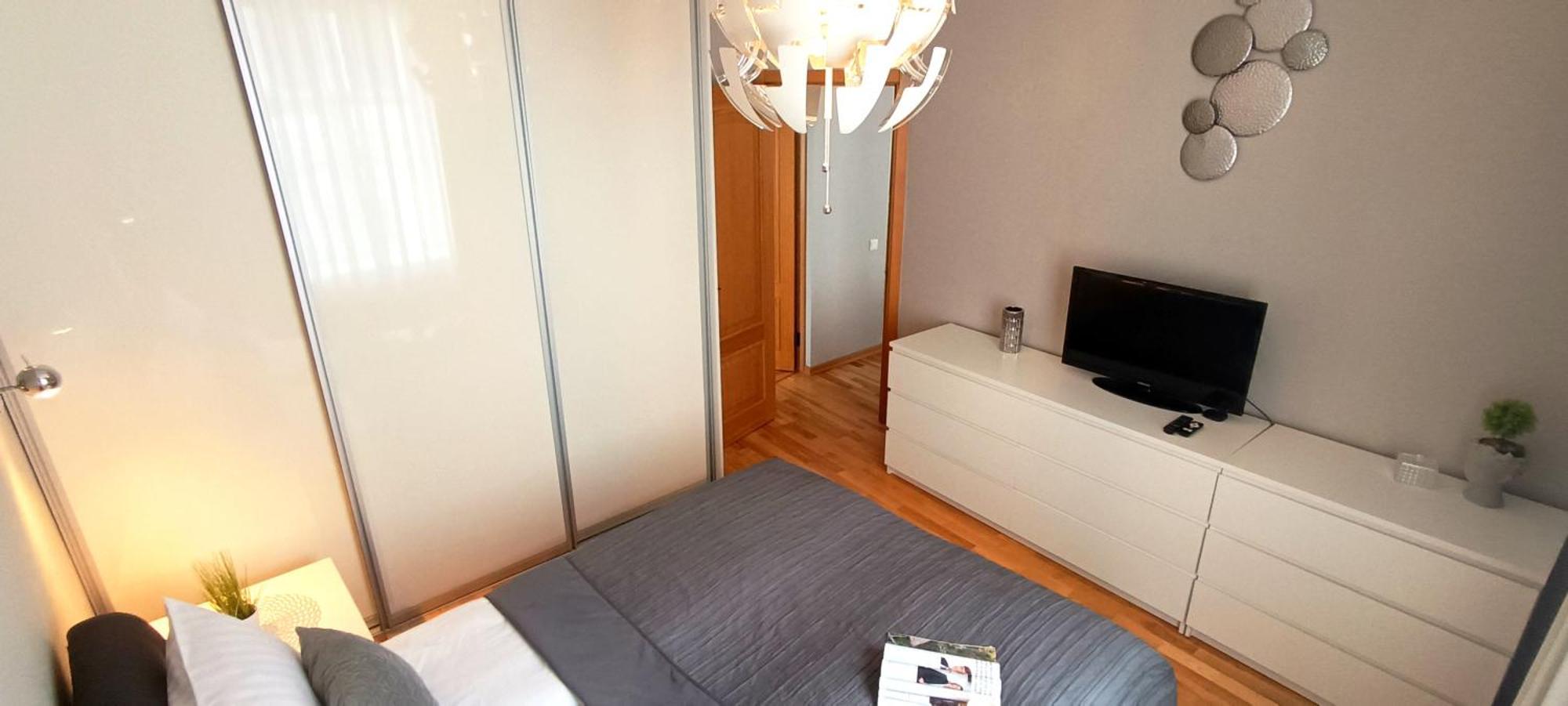 Apartment Old Town 2 Bedroom Near Dome Square & Scenic Waterfront Riga