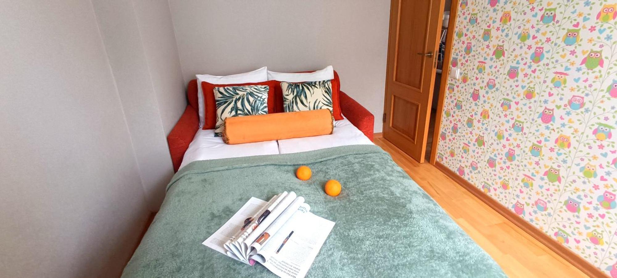 Old Town 2 Bedroom Near Dome Square & Scenic Waterfront