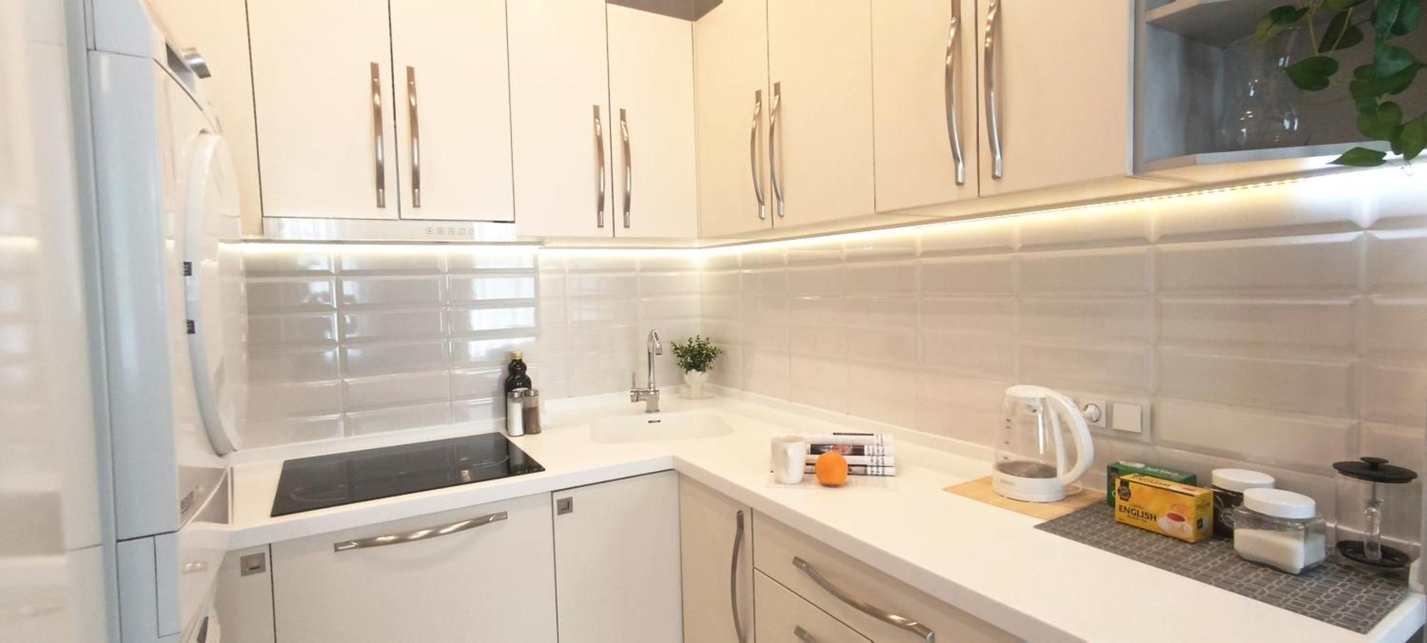 Old Town 2 Bedroom Near Dome Square & Scenic Waterfront